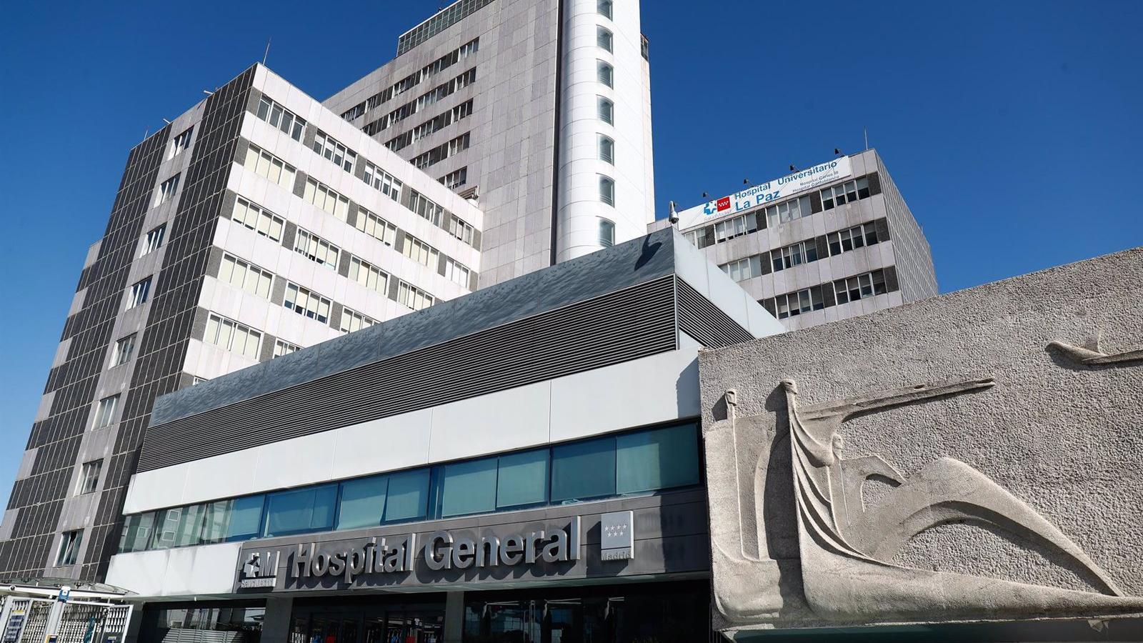 El Hospital La Paz realiza una operación en una paciente despierta para cortar el foco de la epilepsia