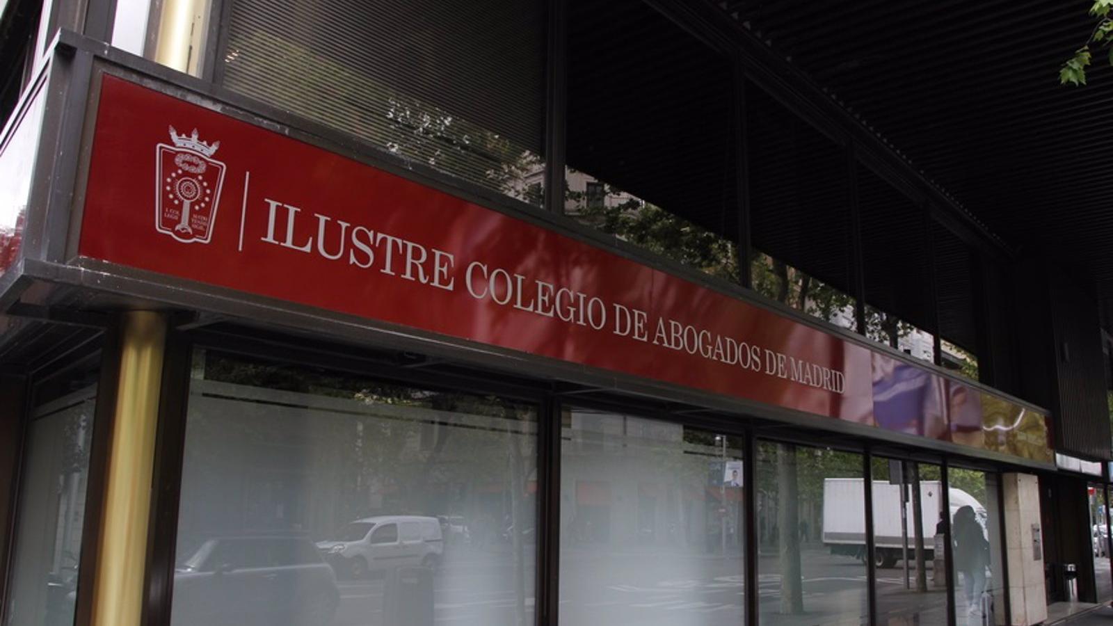 Expertos en Derecho Canónico participan por primera vez en un evento con abogados de Madrid, Granada y Tenerife