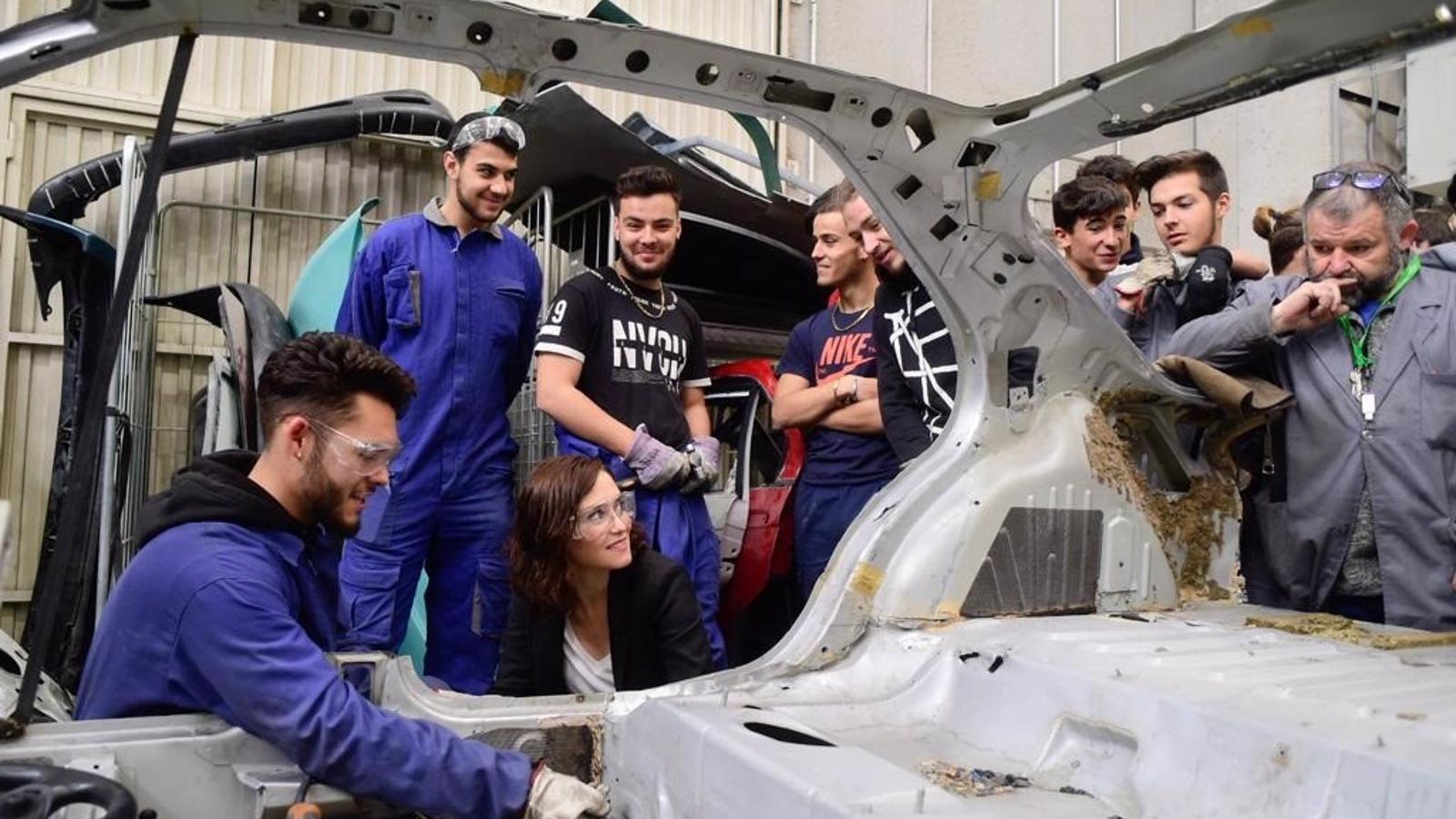 La región contará con 10.000 plazas públicas más de FP el próximo curso