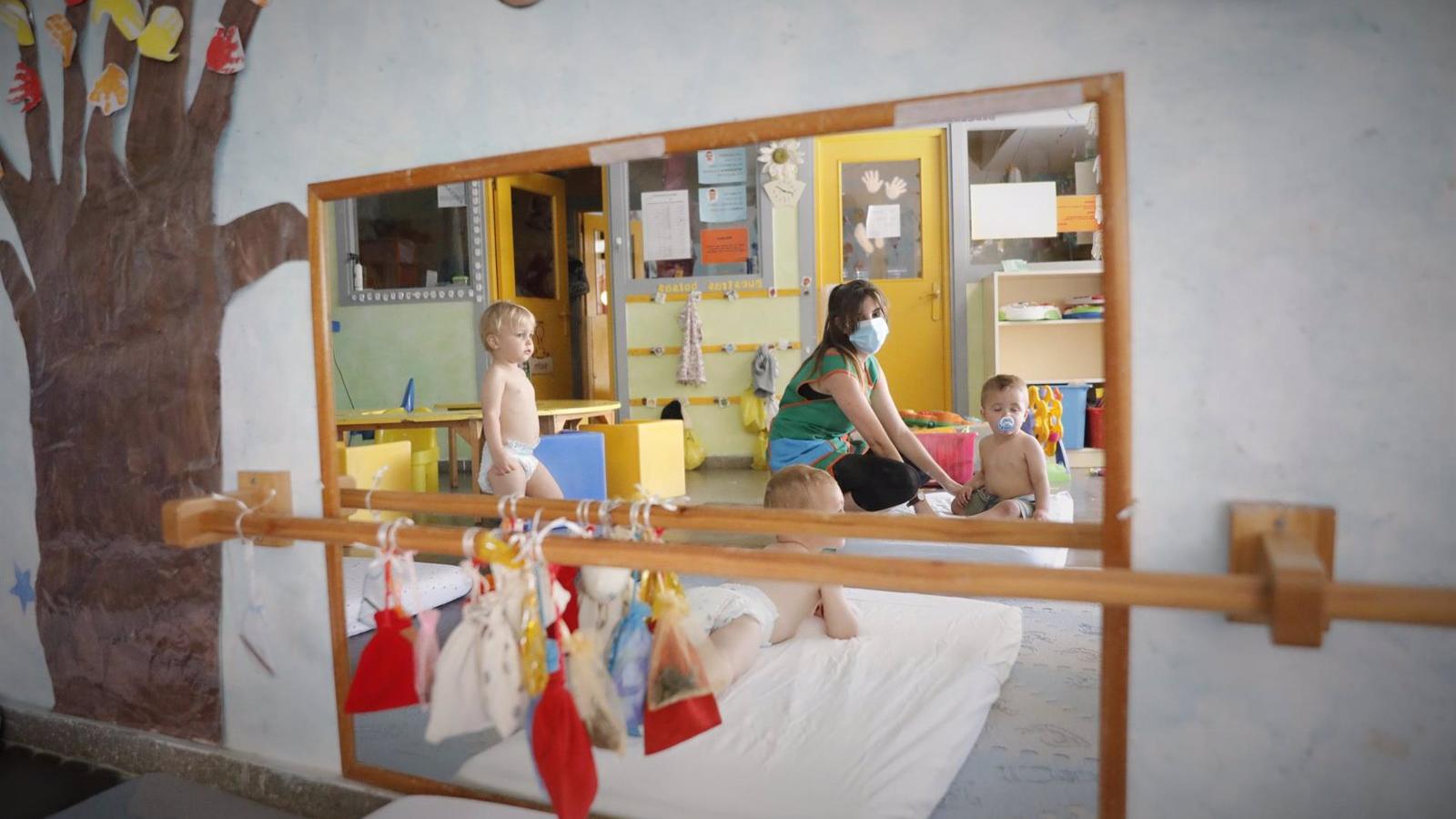 La Comunidad tendrá 13.000 beneficiarios más en becas de Educación Infantil y de Bachillerato el próximo curso