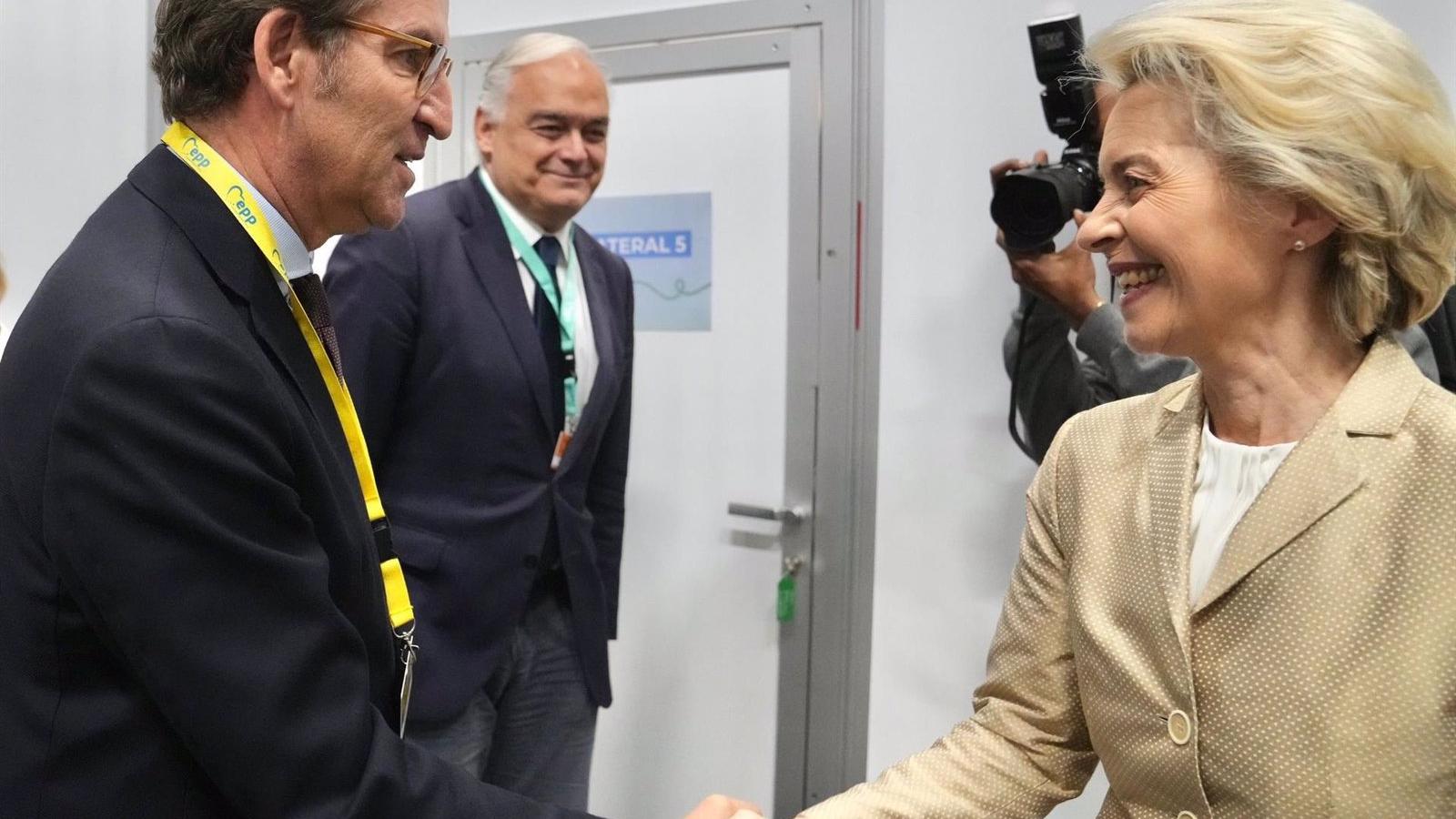 Feijóo se presenta en Europa como el "futuro inmediato" ante la "debilidad y división" del Gobierno de Sánchez