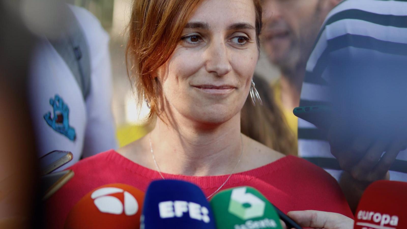 Las comunidades gobernadas por el PP acusan a Mónica García de "esconderse" y "despreciar" el Pleno del CISNS