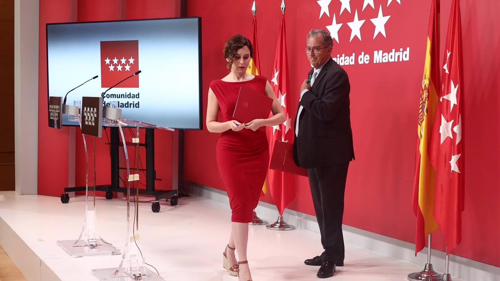 Ayuso responde a Alegría: "Según se van empequeñeciendo los miembros de este Gobierno, se van embruteciendo"