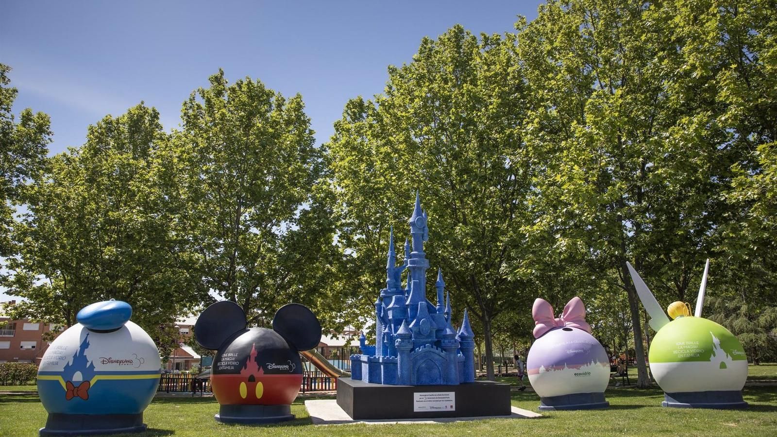 Fabrican con vidrio reciclado el castillo de La Bella Durmiente de Disneyland París en Boadilla del Monte