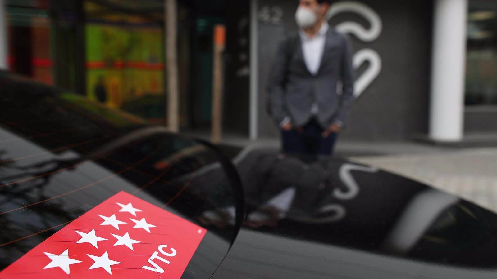 La Ley que permite que las VTC sigan operando en octubre entra en vigor en la región