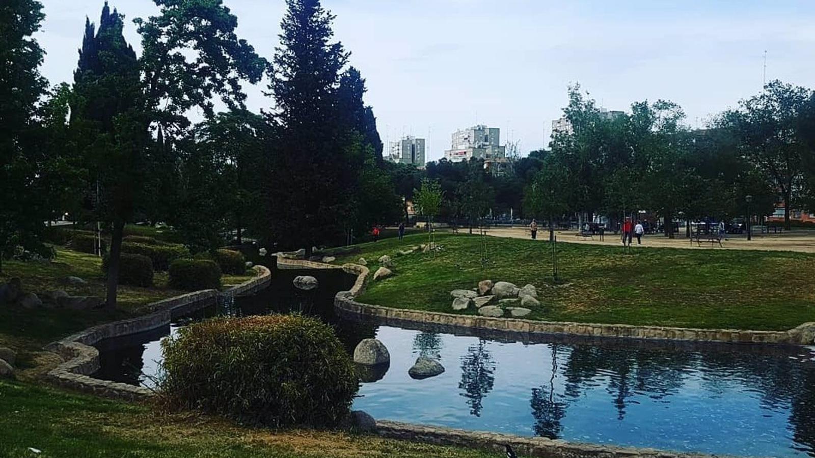 El Parque de Aluche se renovará con una área de juegos inclusivos, zona de calistenia, pérgolas y parque canino
