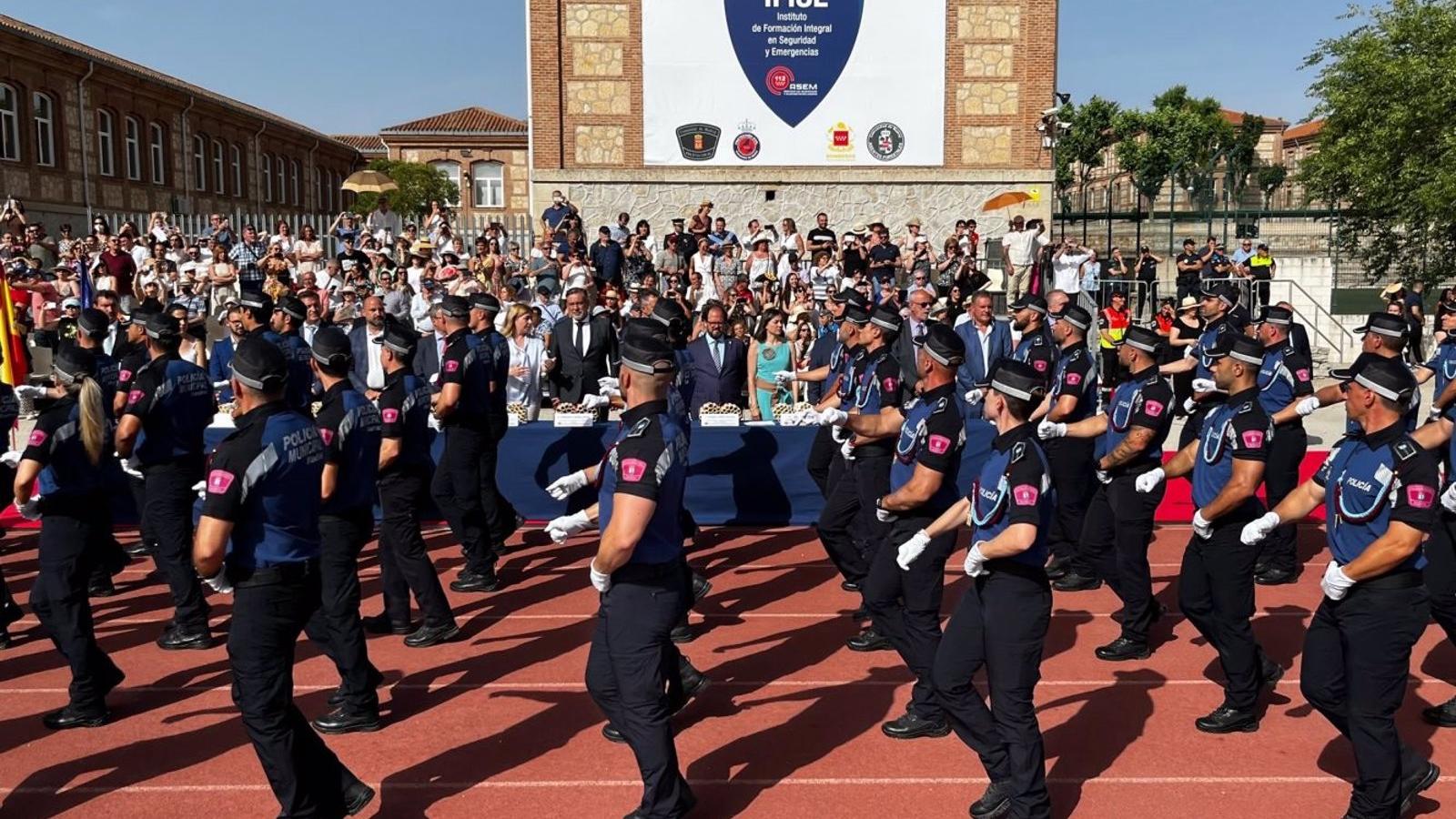 Más de 300 efectivos municipales concluyen el LVIII curso de policías locales de la Comunidad de Madrid