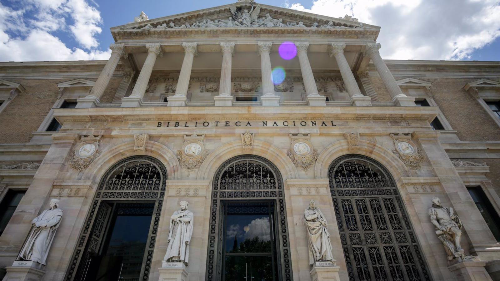 La Biblioteca Nacional archiva cerca de dos millones de dominios '.es' en 2022