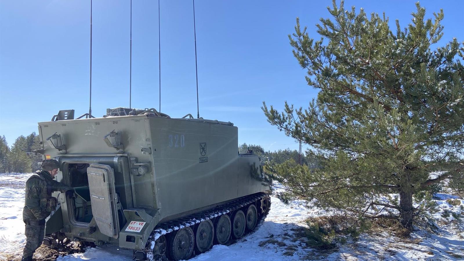 España refuerza la defensa aérea en Letonia con el despliegue de una batería Nasams y 85 militares