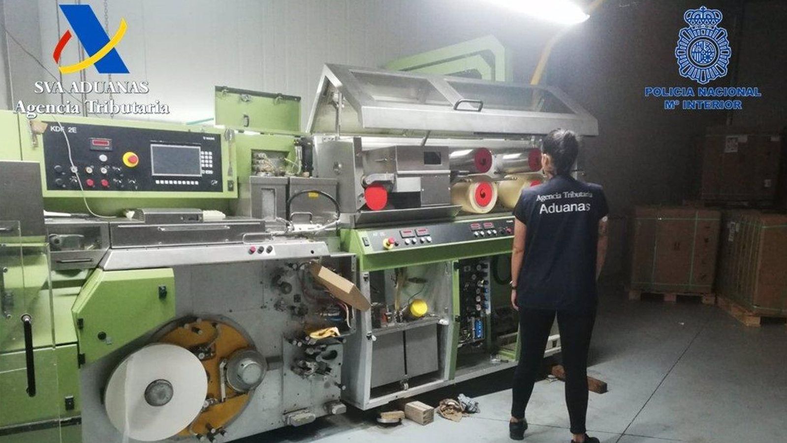  Desarticulan en Alcalá una organización criminal con una fábrica itinerante de producción clandestina de tabaco