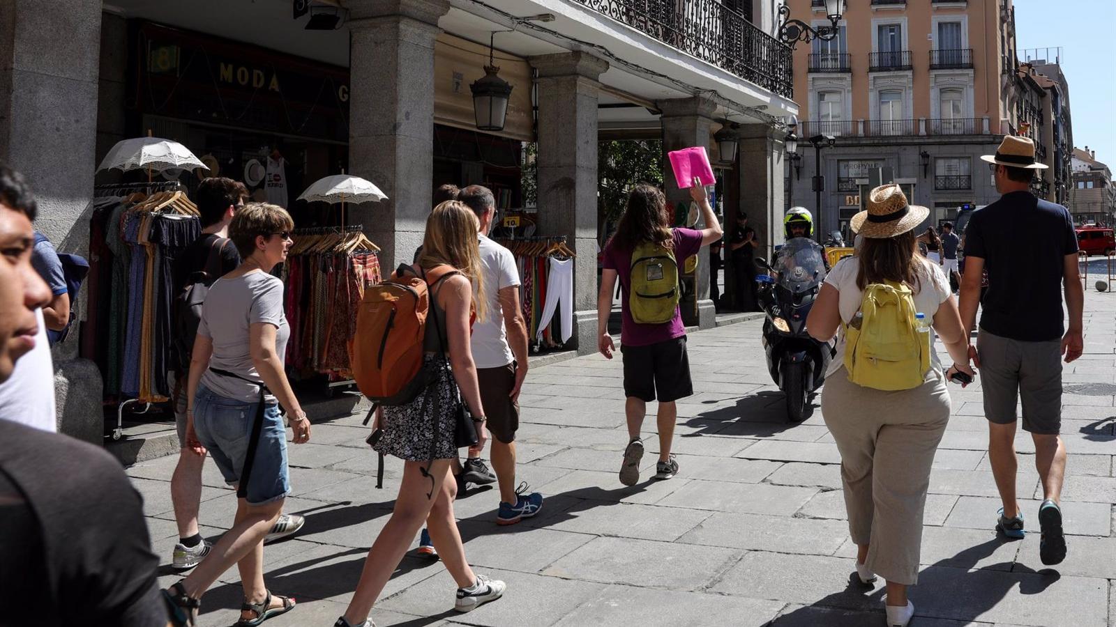 La llegada de turistas extranjeros a Madrid se multiplica casi por siete en mayo y el gasto casi por ocho