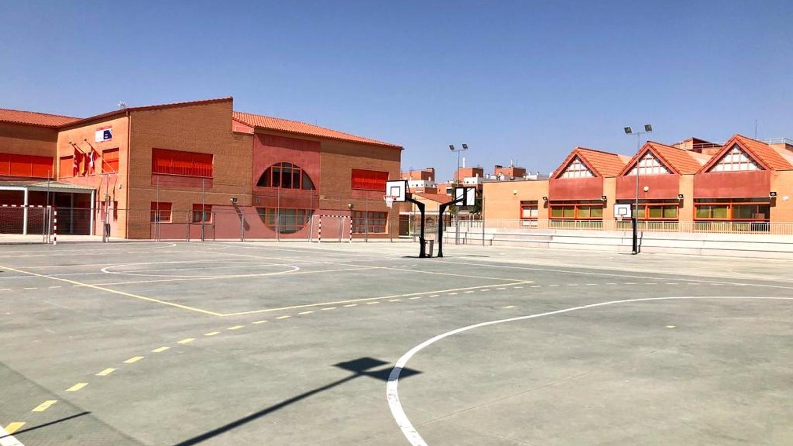 San Sebastián de los Reyes invertirá 1,8 millones en cubiertas solares para las pistas deportivas de dos colegios