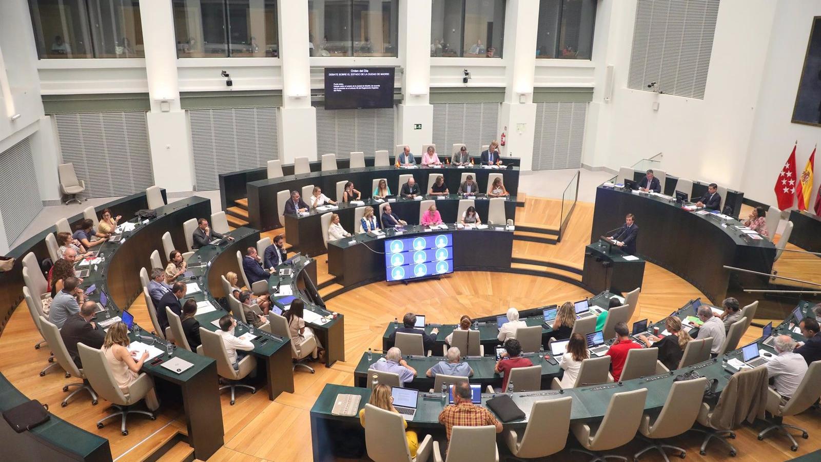 Encuesta de GAD3: Mayoría absoluta para Martínez-Almeida, desaparición de Cs y PSOE como segunda fuerza
