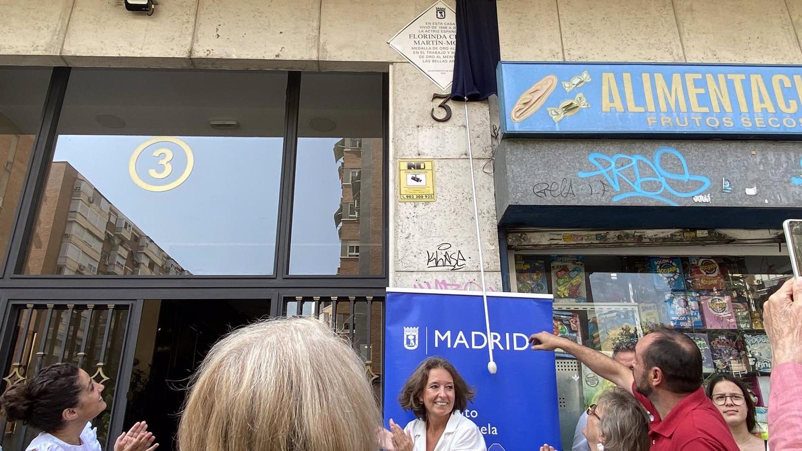 Florinda Chico tiene ya su placa conmemorativa en Arganzuela, el barrio en que vivió