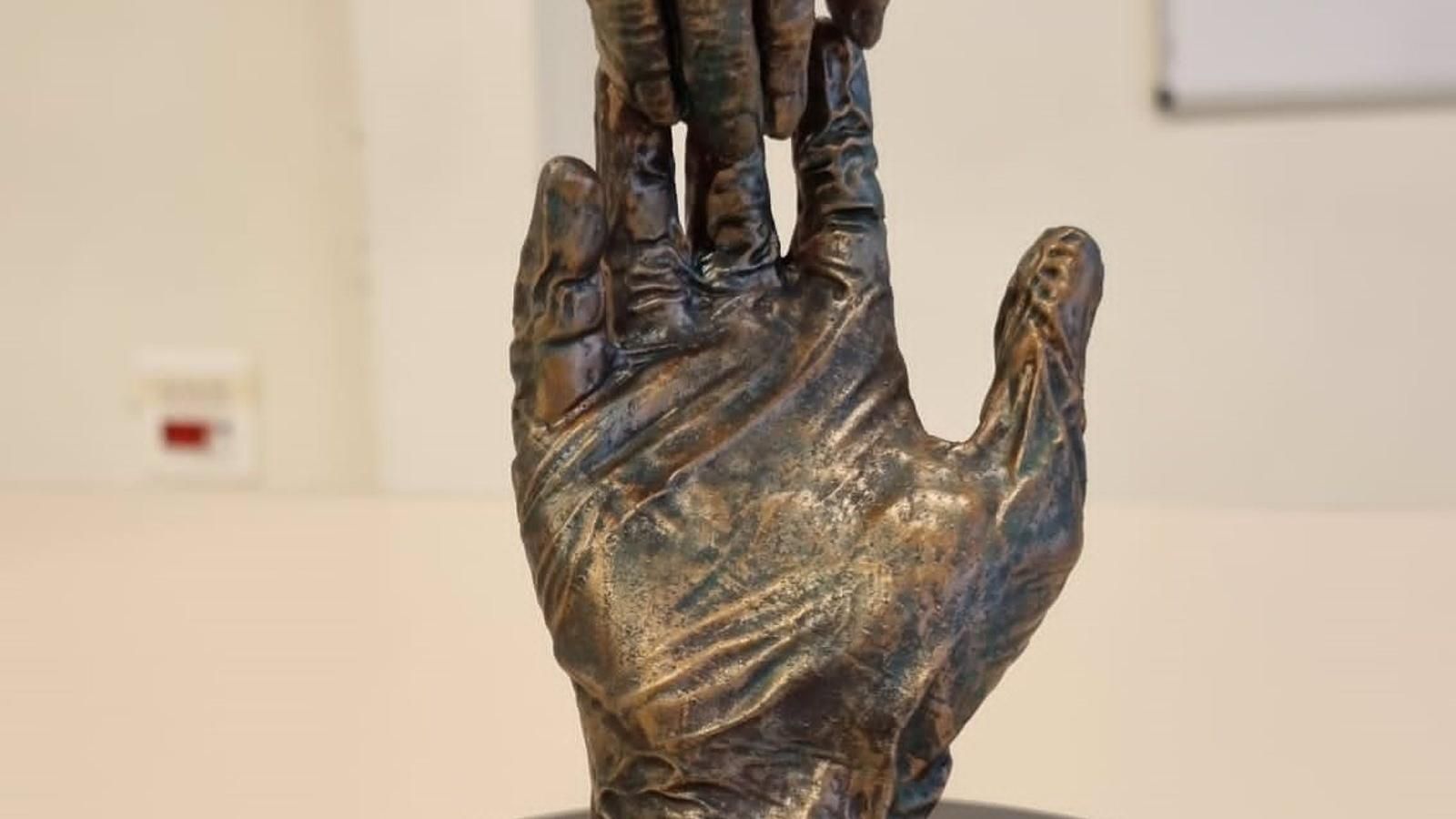 'Despedida ausente', obra ganadora del certamen del Ayuntamiento de Arganda que homenajea a víctimas del Covid
