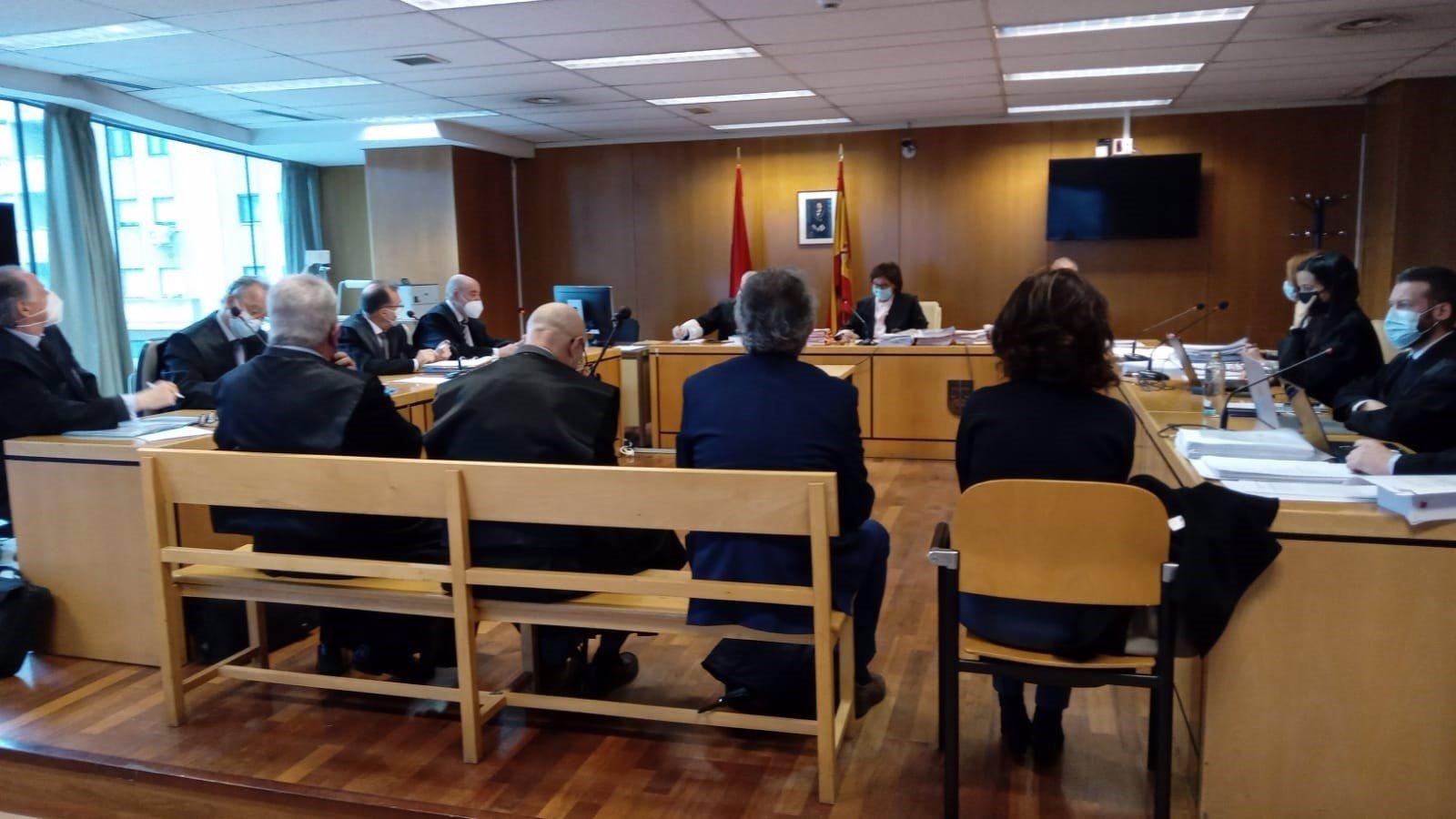 Condenada una inspectora de Hacienda a pagar 18 millones de euros por estafar a futbolistas