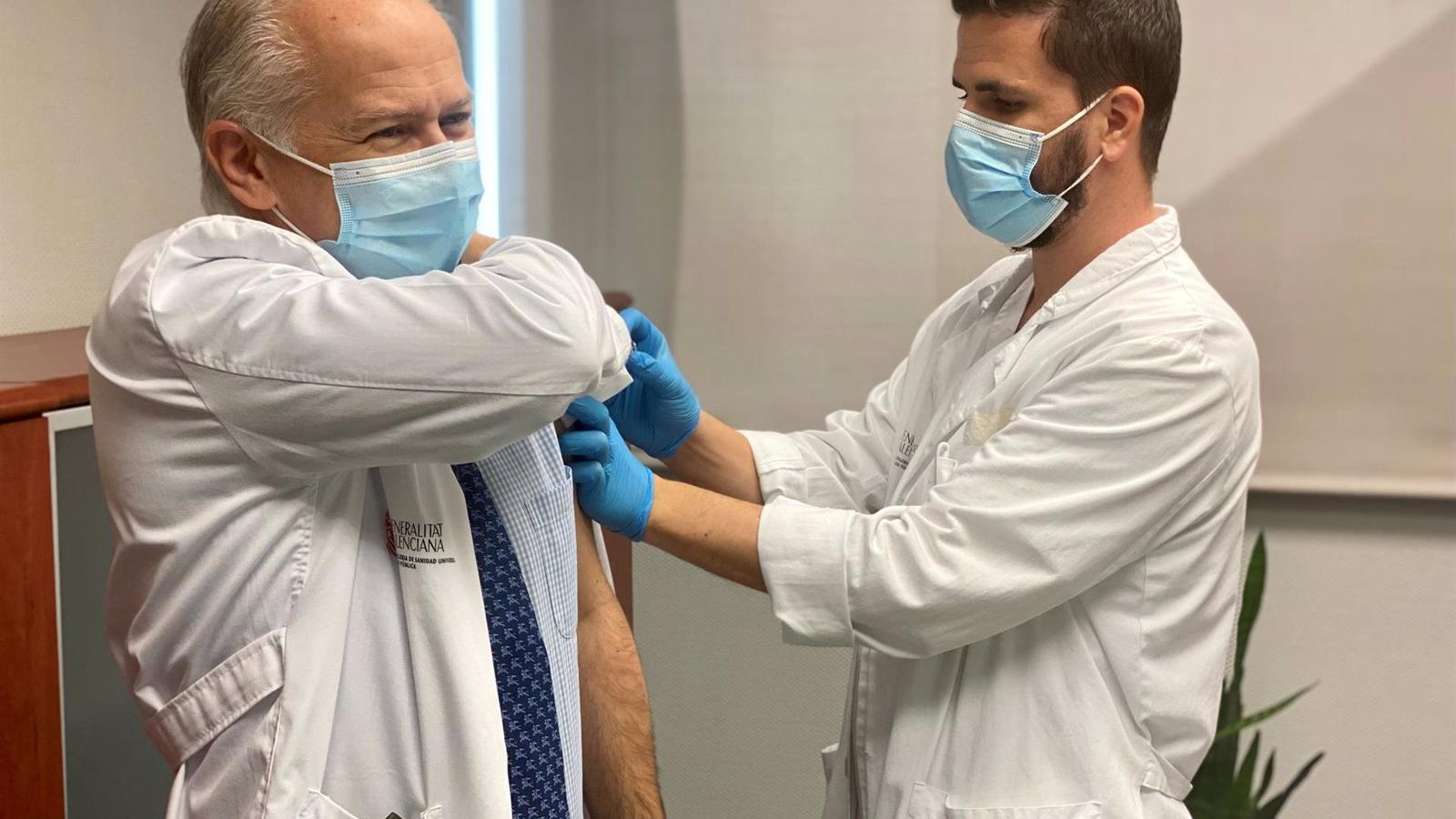 La campaña de vacunación contra la gripe comenzará entre la tercera semana de octubre y la primera de noviembre