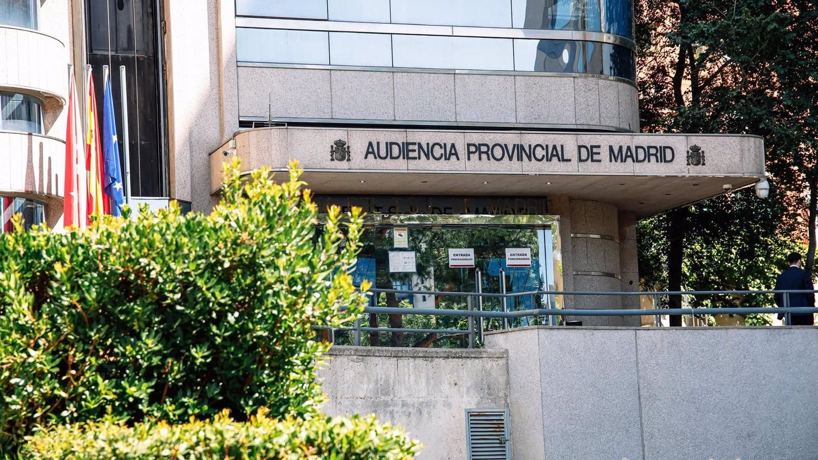 Condenada a internar en un psiquiátrico por intentar cortar a su hijo el cuello mientras dormía