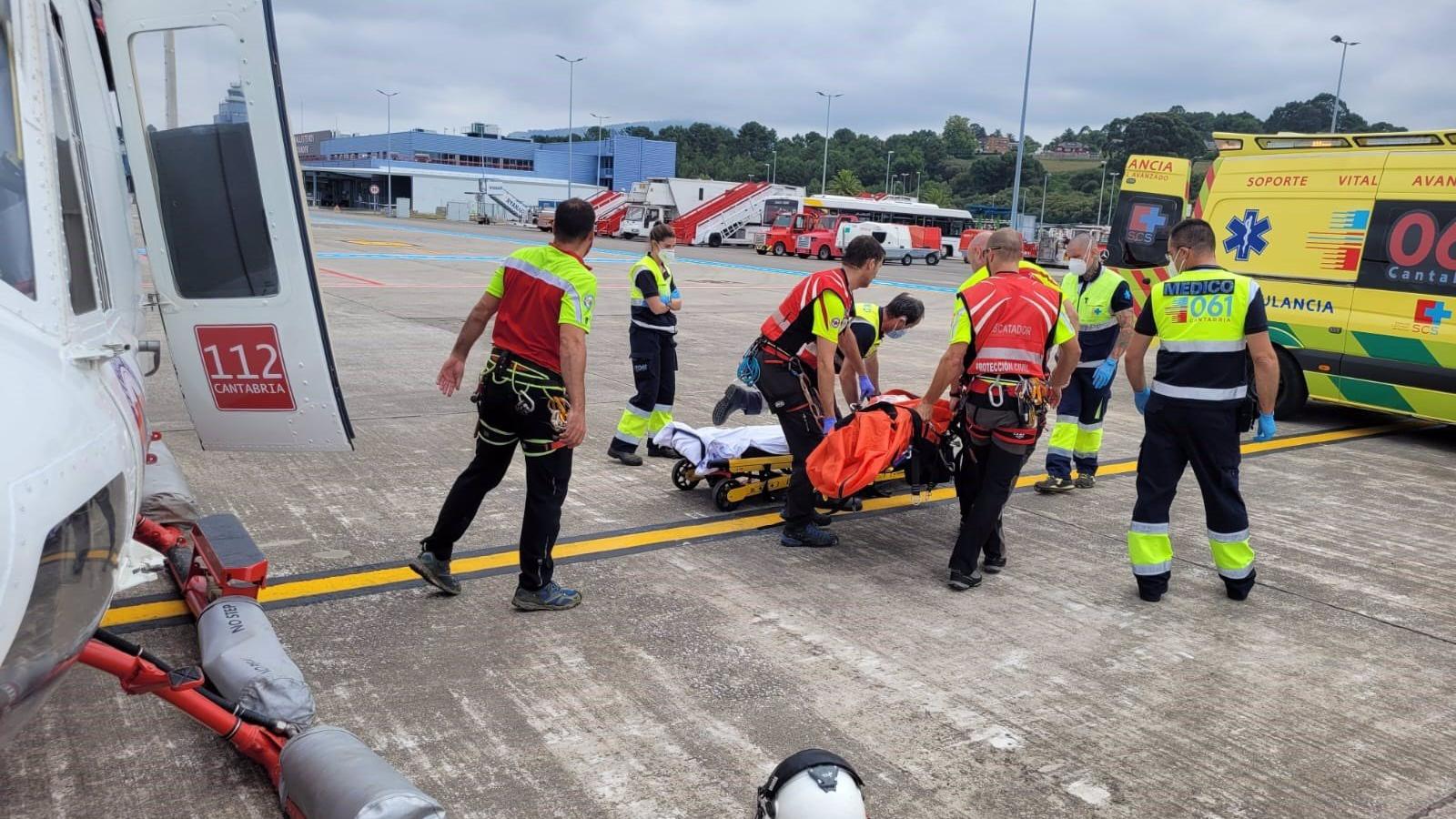  Rescatada una joven escaladora madrileña tras caer 15 metros en una montaña de Santander