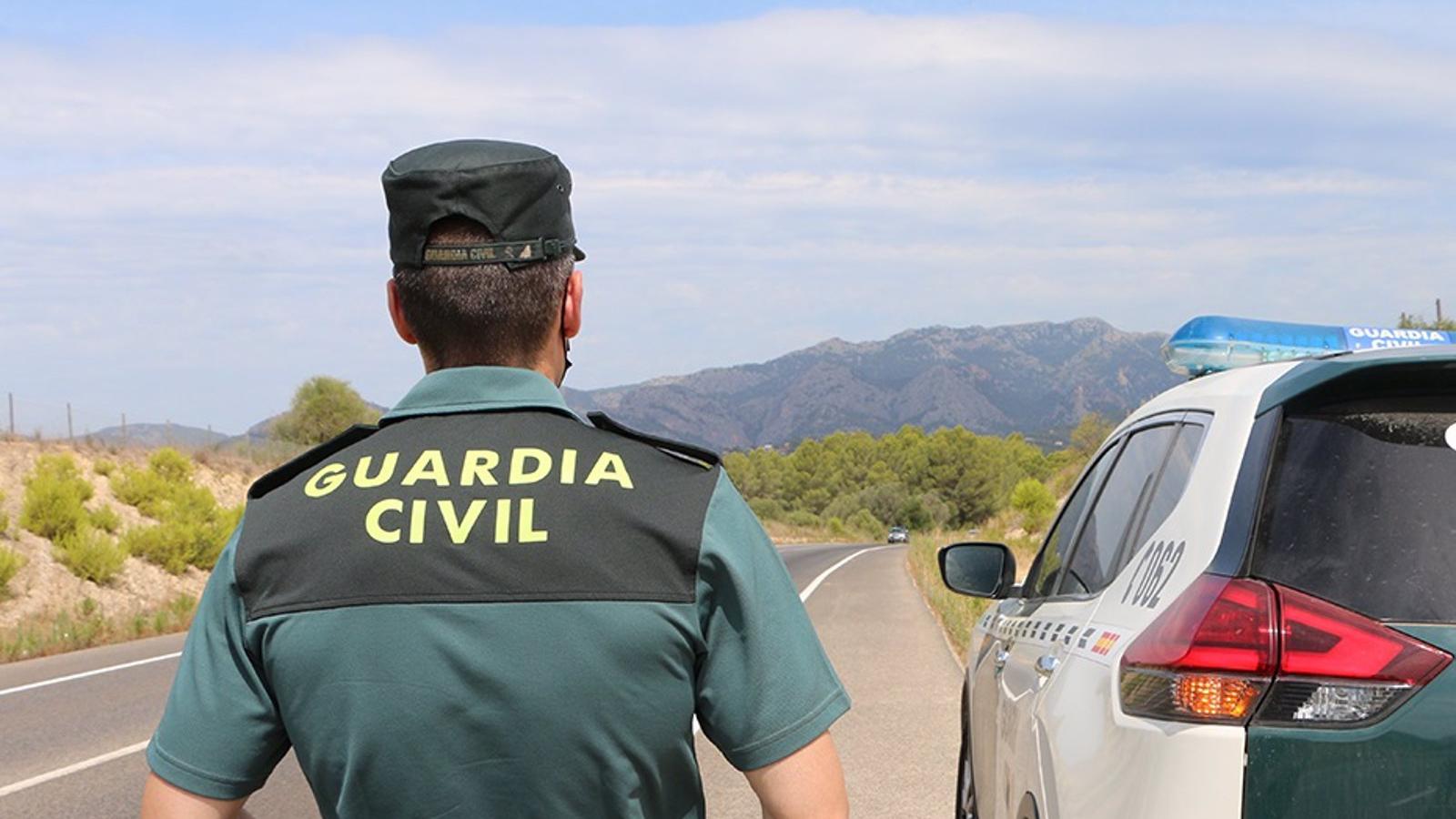  Cuatro detenidos en Chinchón portando "gran cantidad de cobre" en un coche