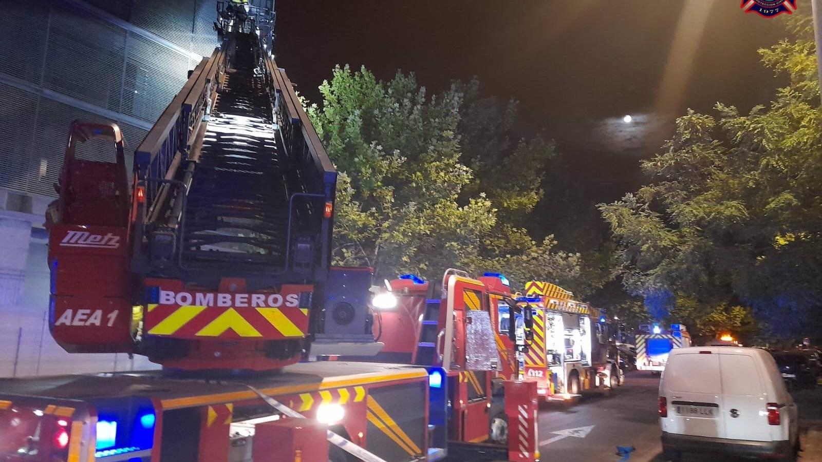 Los Bomberos participan en dos incendios en Alcorcón sin heridos