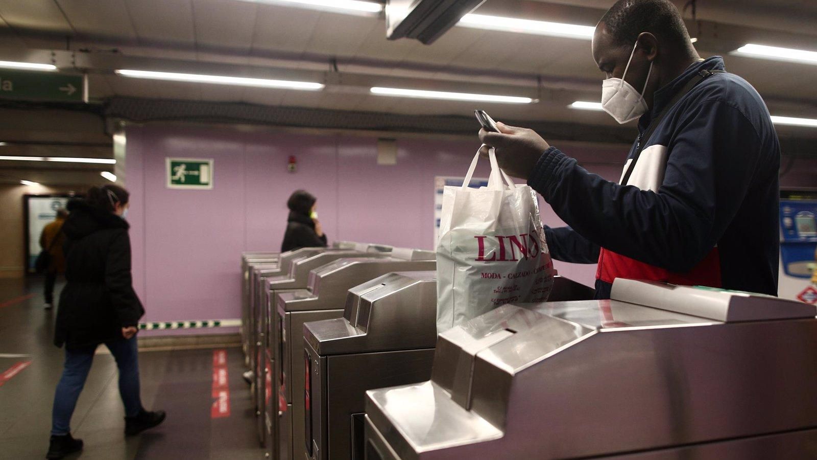 El BOCM publica la reducción del 30% del abono transporte desde septiembre