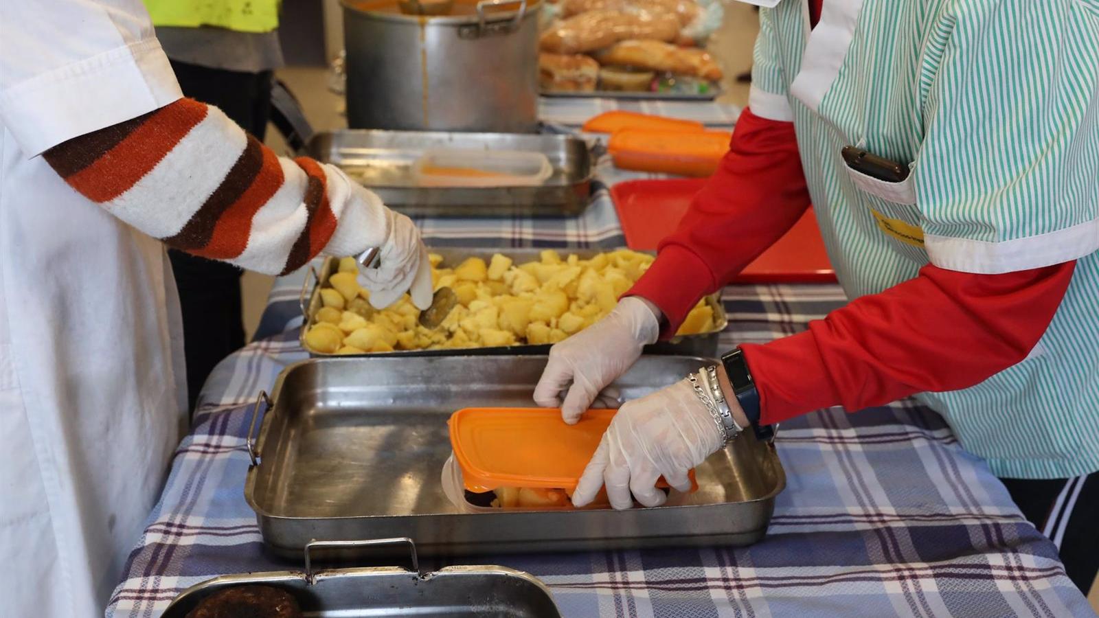 Se vuelven a abrir cuatro comedores sociales en la región con más de 1.000 plazas para personas en pobreza severa