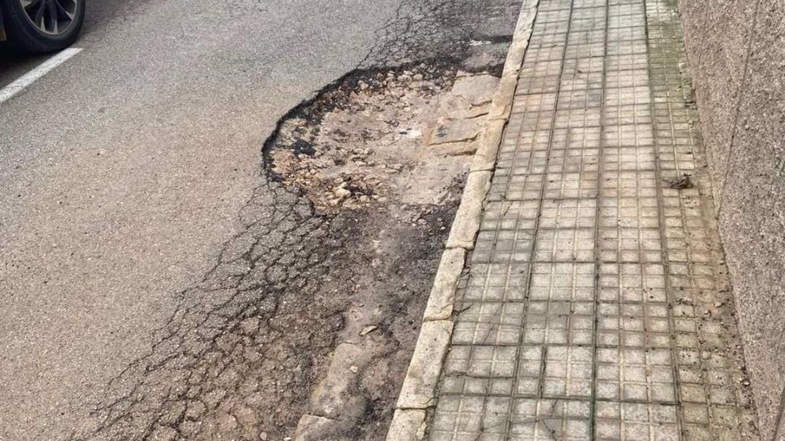 El Plan Bacheado repara este verano baches en cinco calles de Torrejón y 800 metros cuadrados de calzadas