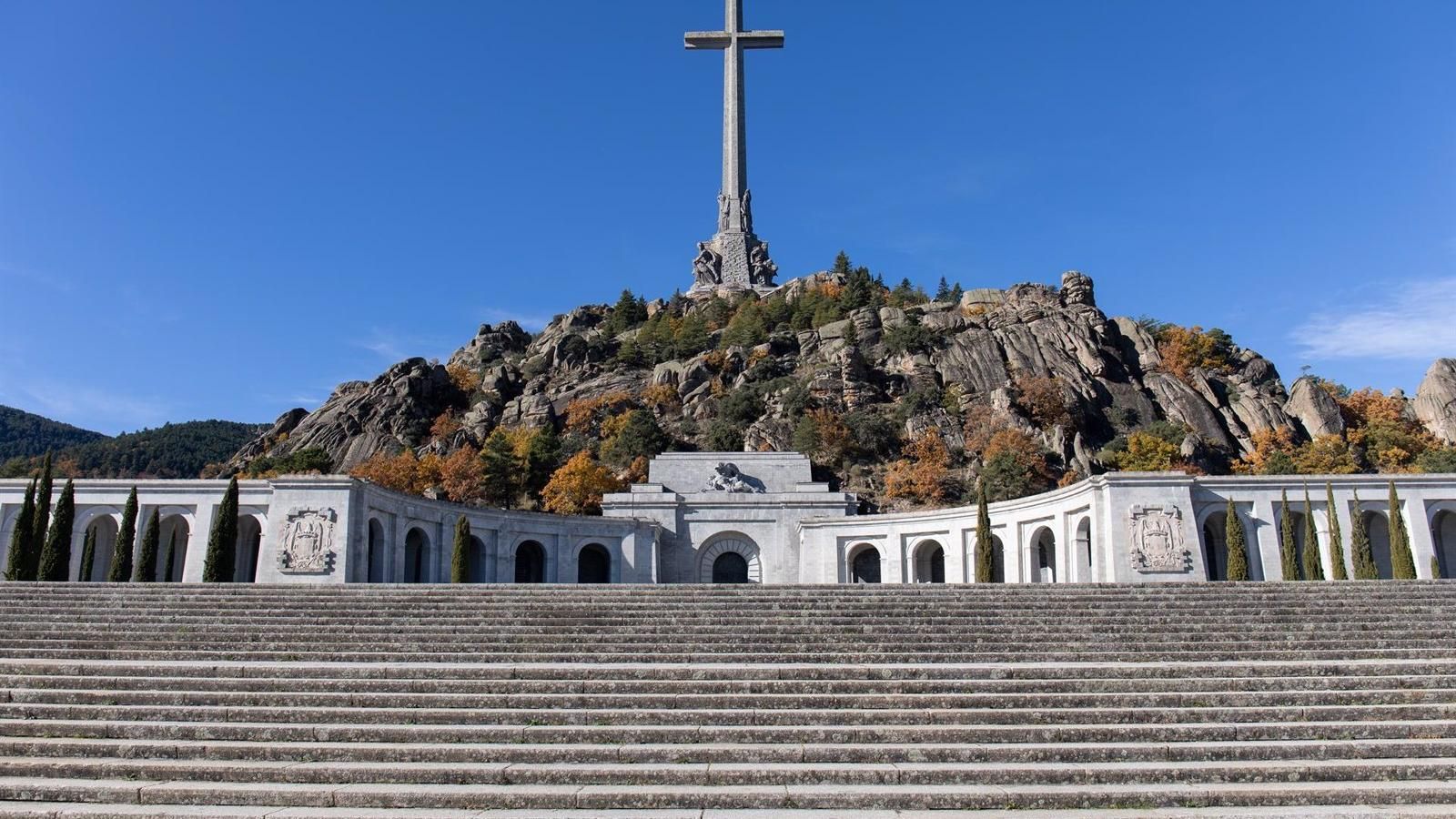 La regidora de San Lorenzo niega el bloqueo al cumplimiento judicial en las exhumaciones del Valle de los Caídos