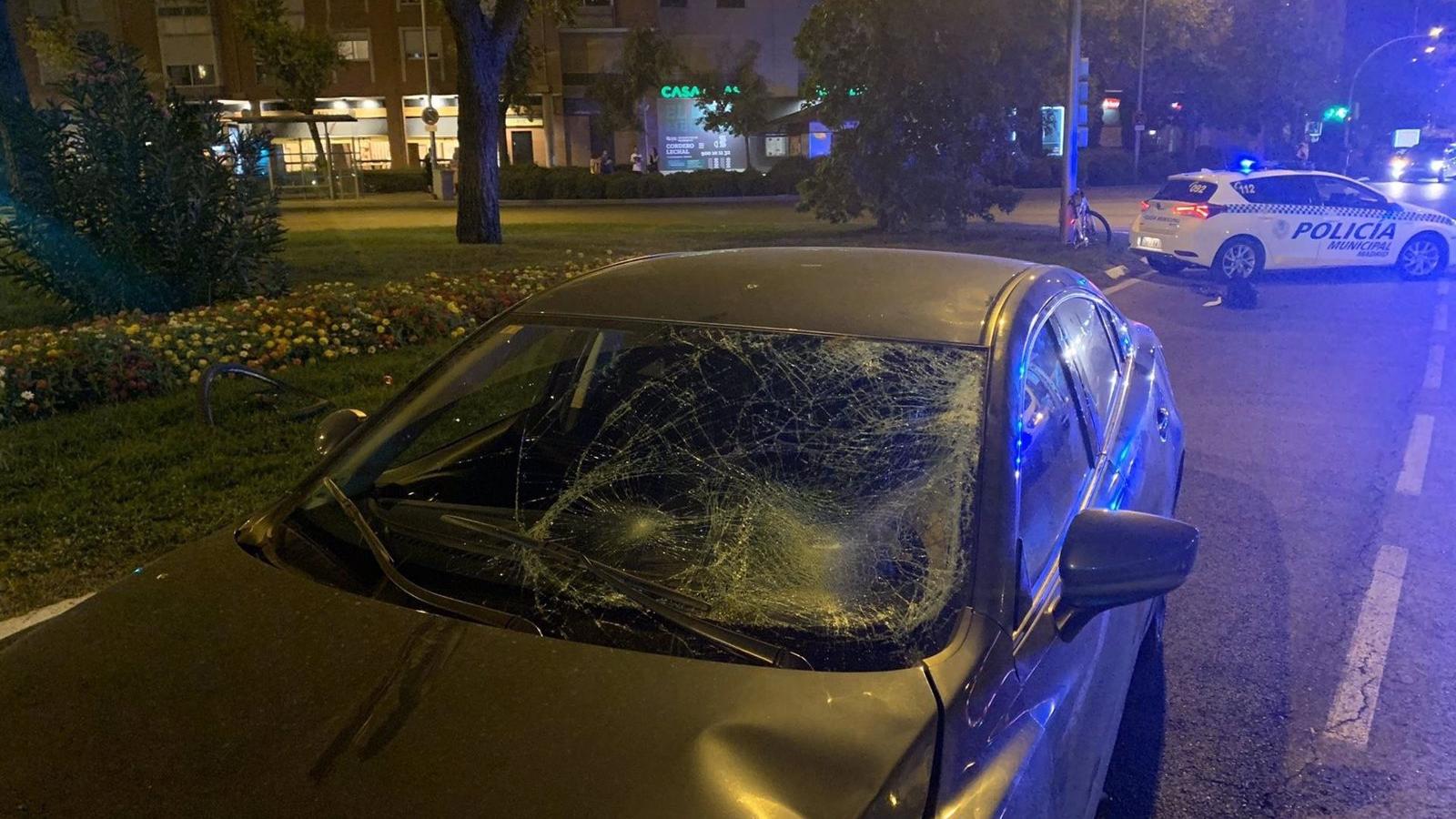  Herido grave un ciclista atropellado por un turismo en Moratalaz