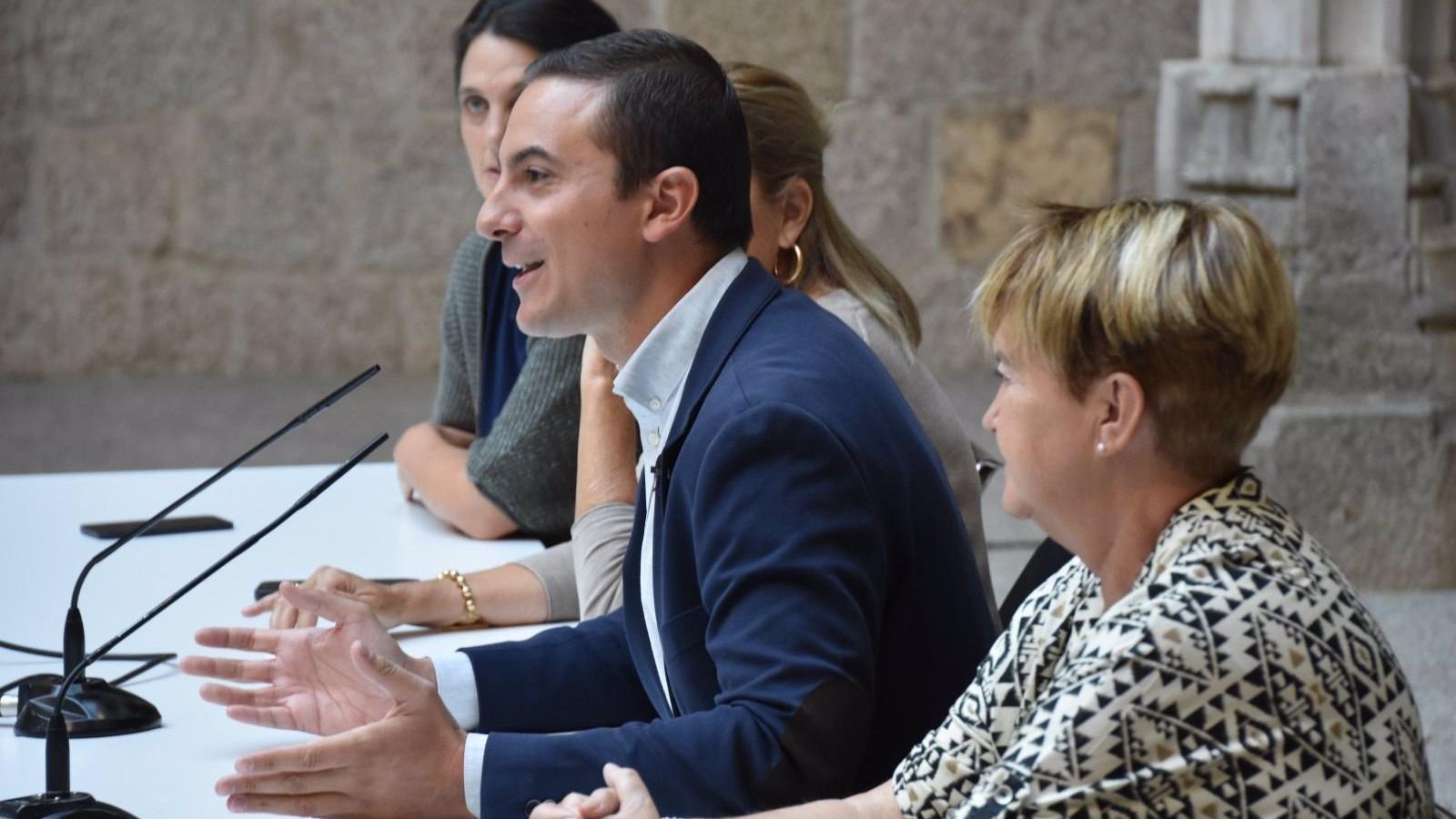 Lobato apuesta por ignorar "los numeritos" de Ayuso y apela al trabajo en equipo en este nuevo curso