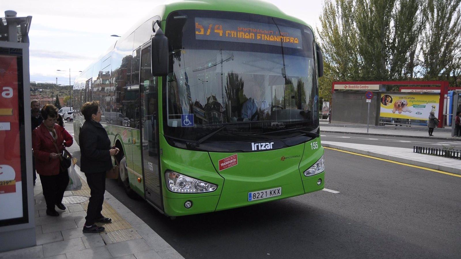 Paradas a demanda en las líneas nocturnas de autobús en los municipios que celebran sus fiestas