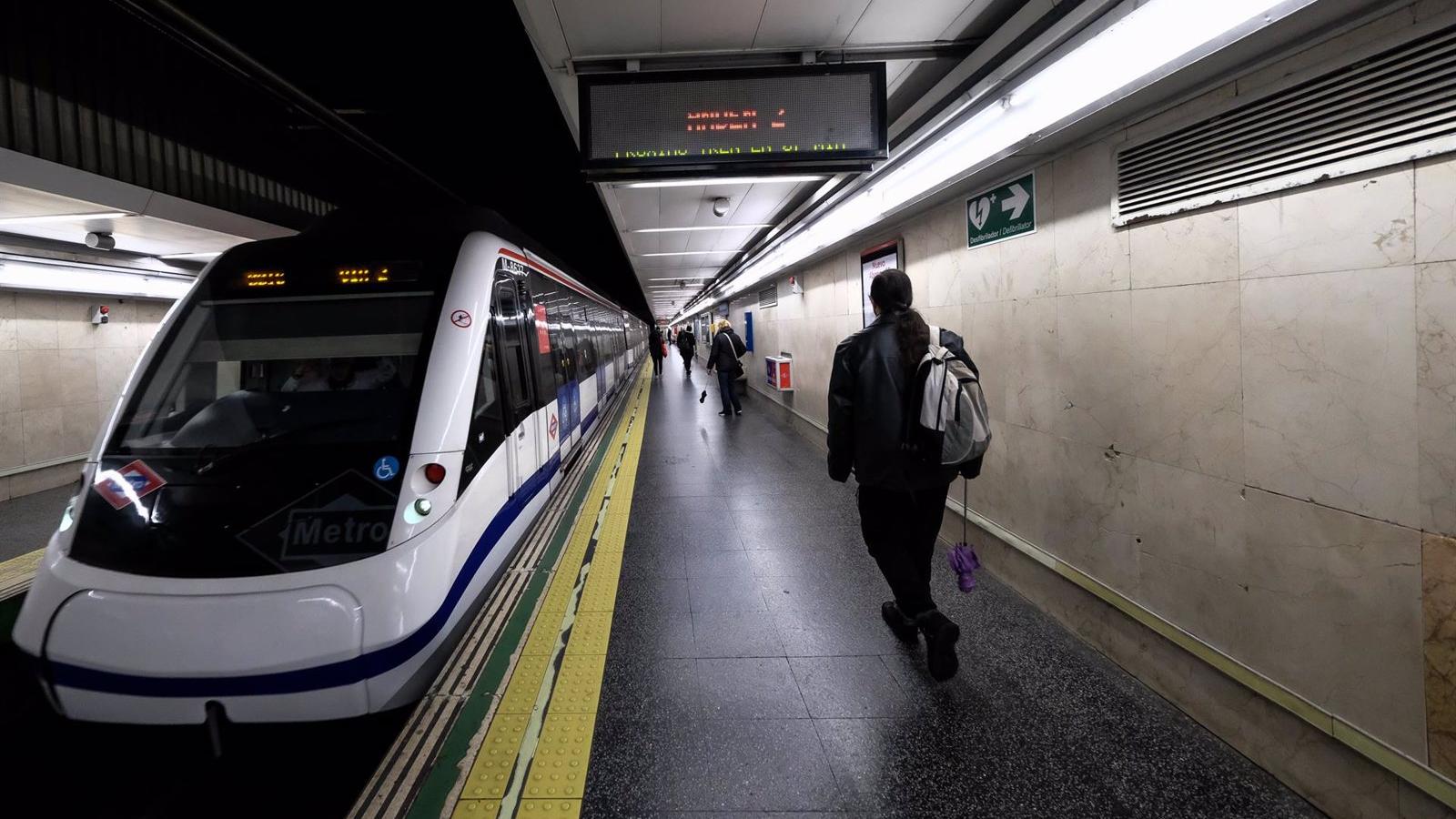 Reabre el servicio de la línea 6 de Metro entre las estaciones de Sainz de Baranda y Nuevos Ministerios