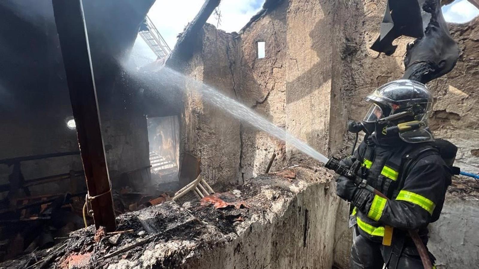 Se incrementará en la región un 50% la plantilla del Cuerpo de Bomberos hasta los 2.200 profesionales en 2025