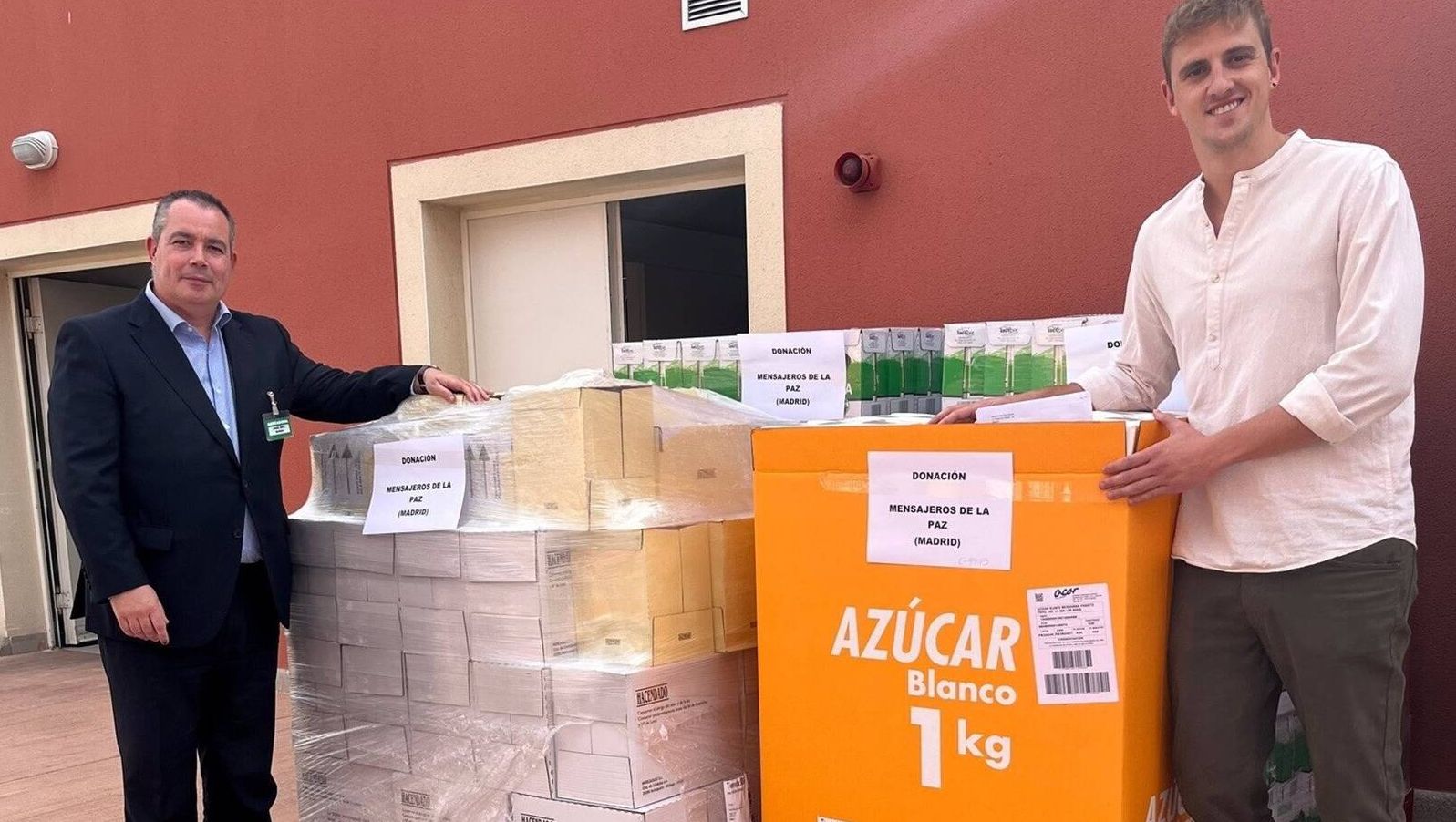 Mercadona dona tres toneladas de productos de primera necesidad a Mensajeros de la Paz