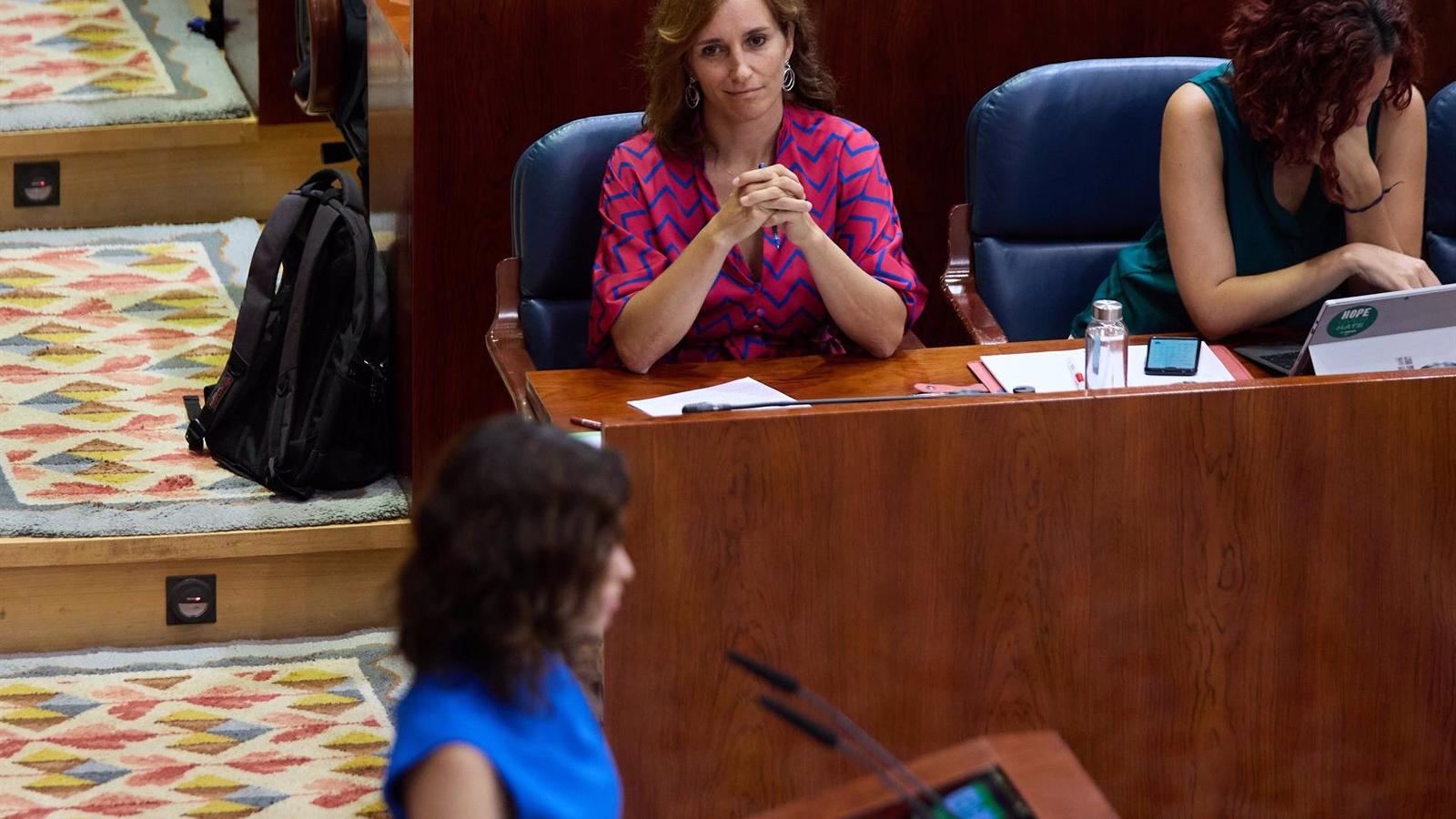 Más Madrid critica los anuncios "reciclados" de Ayuso que no durarán "ni un telediario"