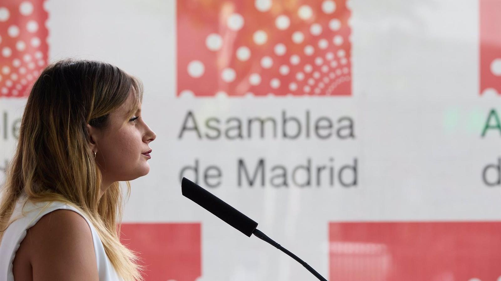 Podemos cree que Ayuso "toma por tontos" a los madrileños con sus anuncios y que intenta marcar el paso "a Feijóo"