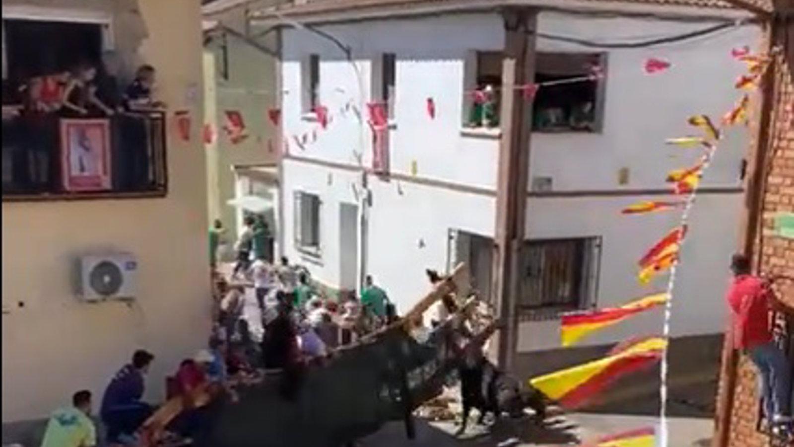 Cuatro heridos por cornadas en los encierros de Humanes, Campo Real y Corpa