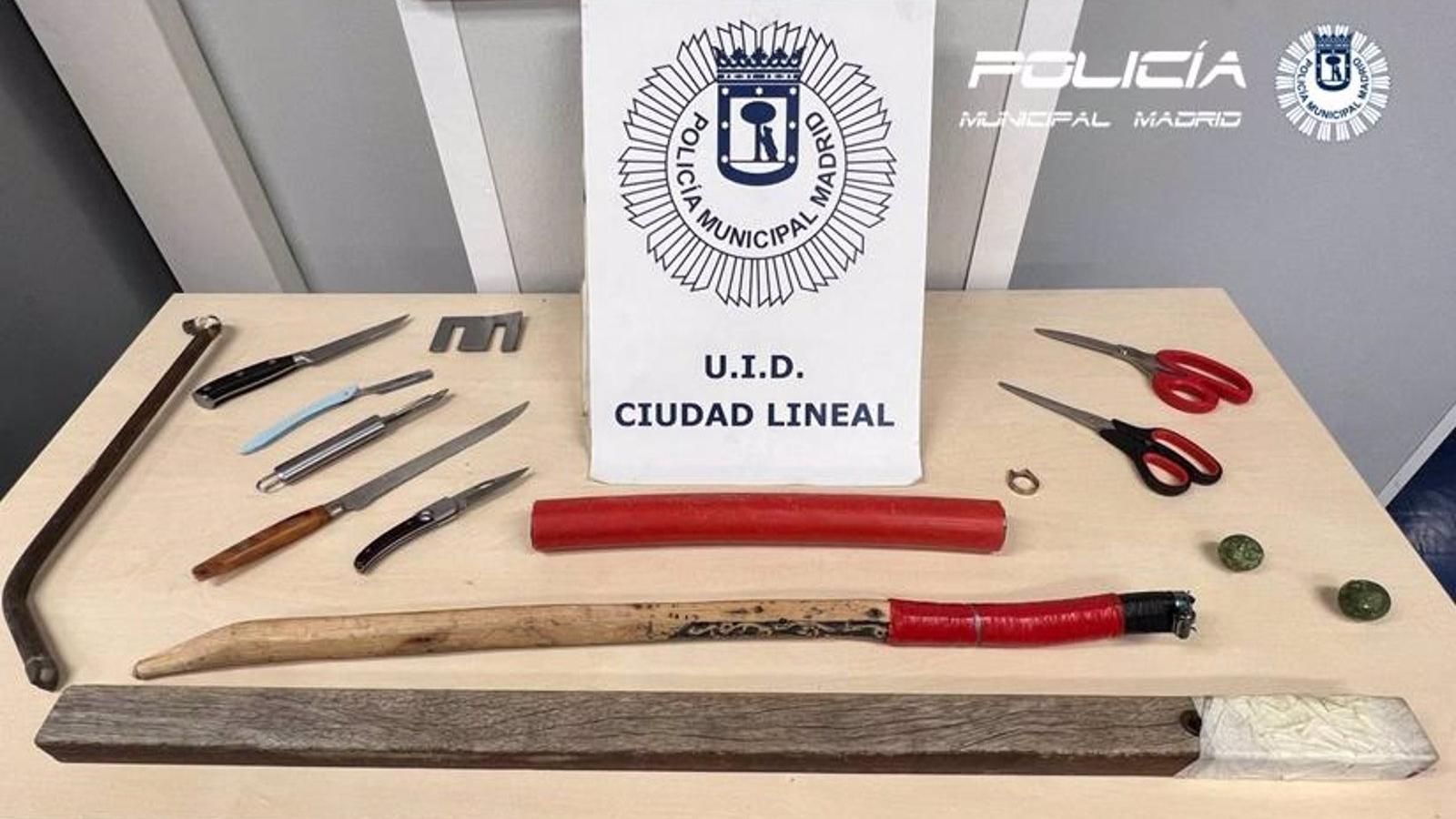  Un detenido y una docena de armas incautadas en las fiestas de La Elipa