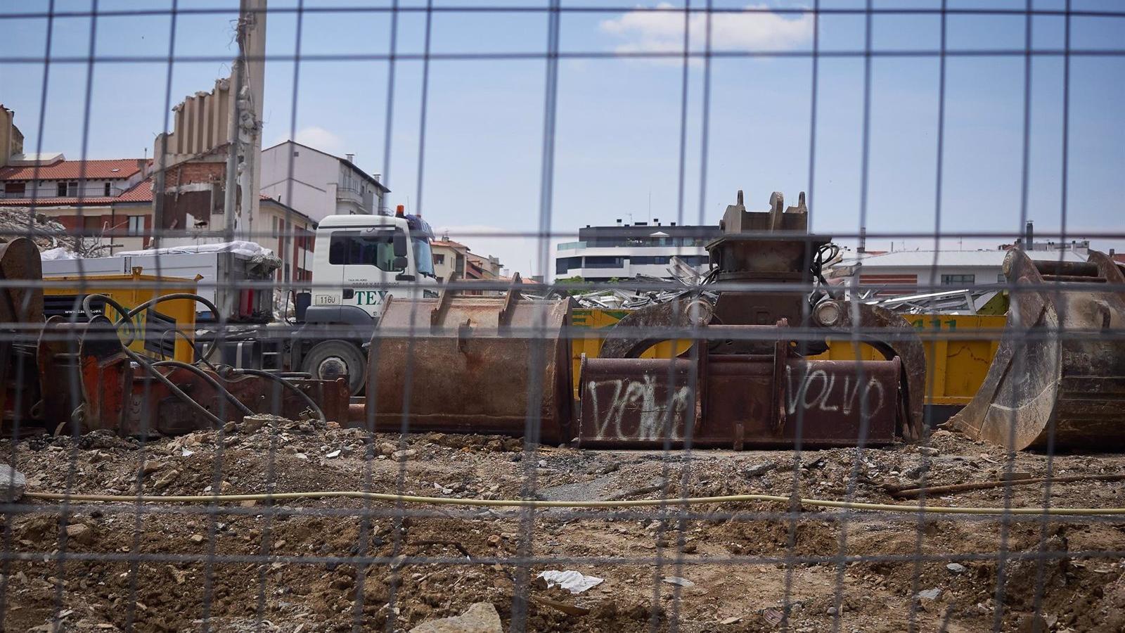 Las colonias de la Florida y Casa Quemada tienen ahora aceras más anchas y más plazas de aparcamiento y pasos de peatón