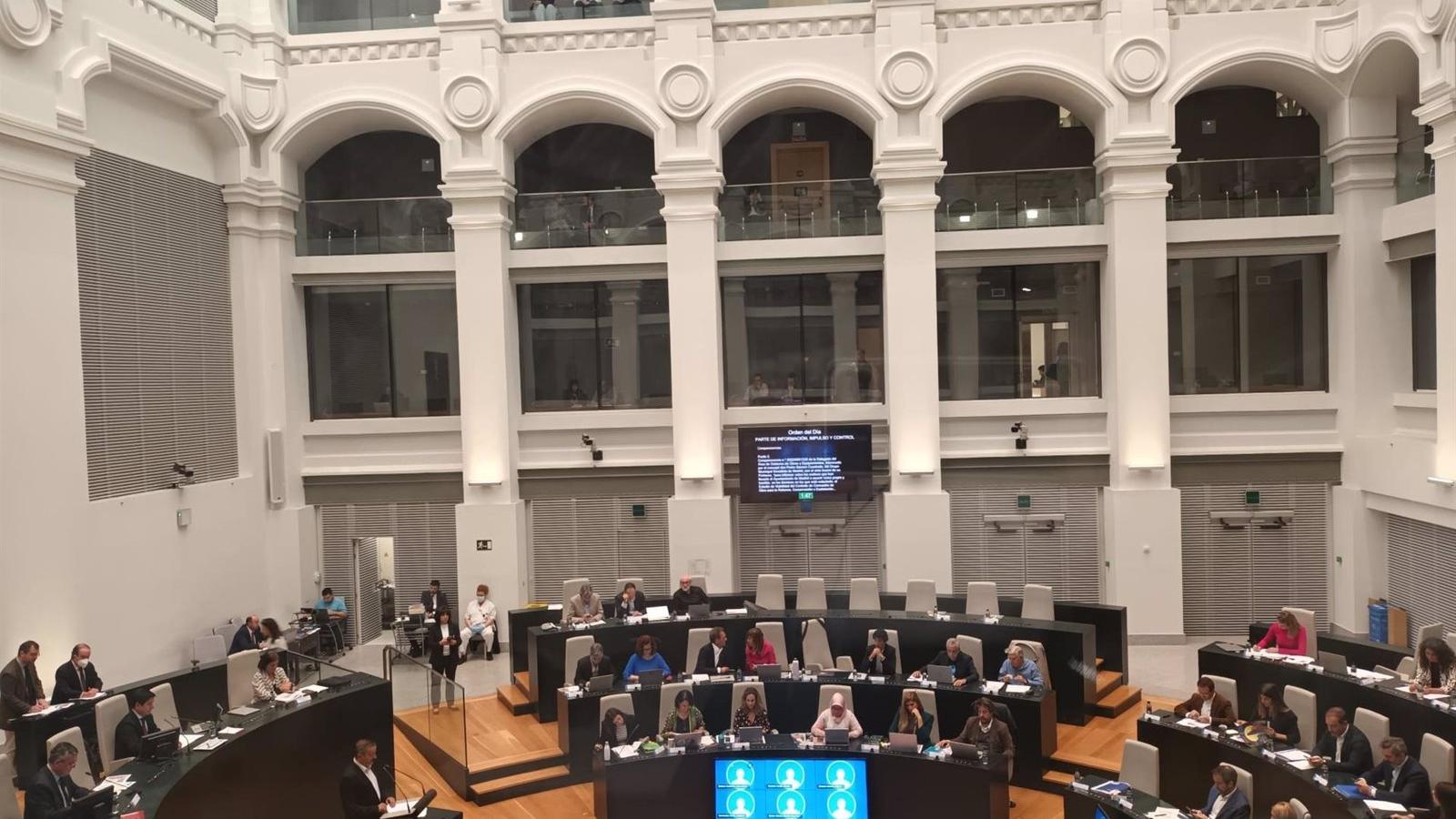 El Ayuntamiento de Madrid duplicará el número de agentes tutores ante el problema de las bandas juveniles