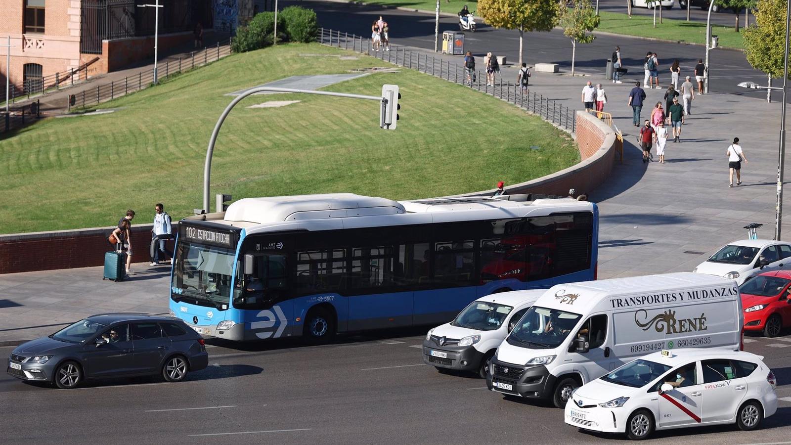 La EMT convoca un concurso de ideas para diseñar el "autobús del futuro" para la ciudad de Madrid