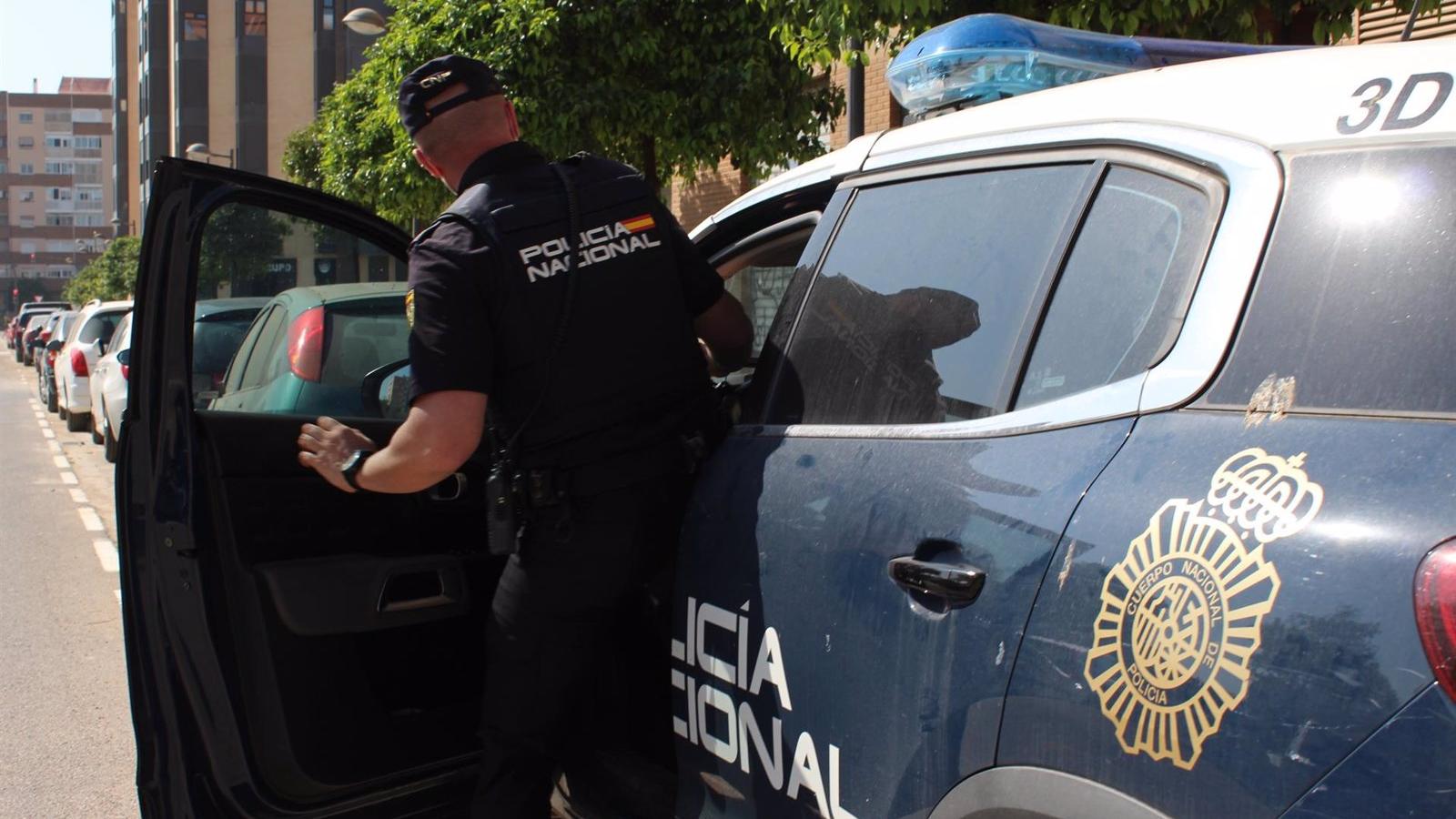 Detenido un joven por acosar sexualmente a menores de un instituto de Carabanchel