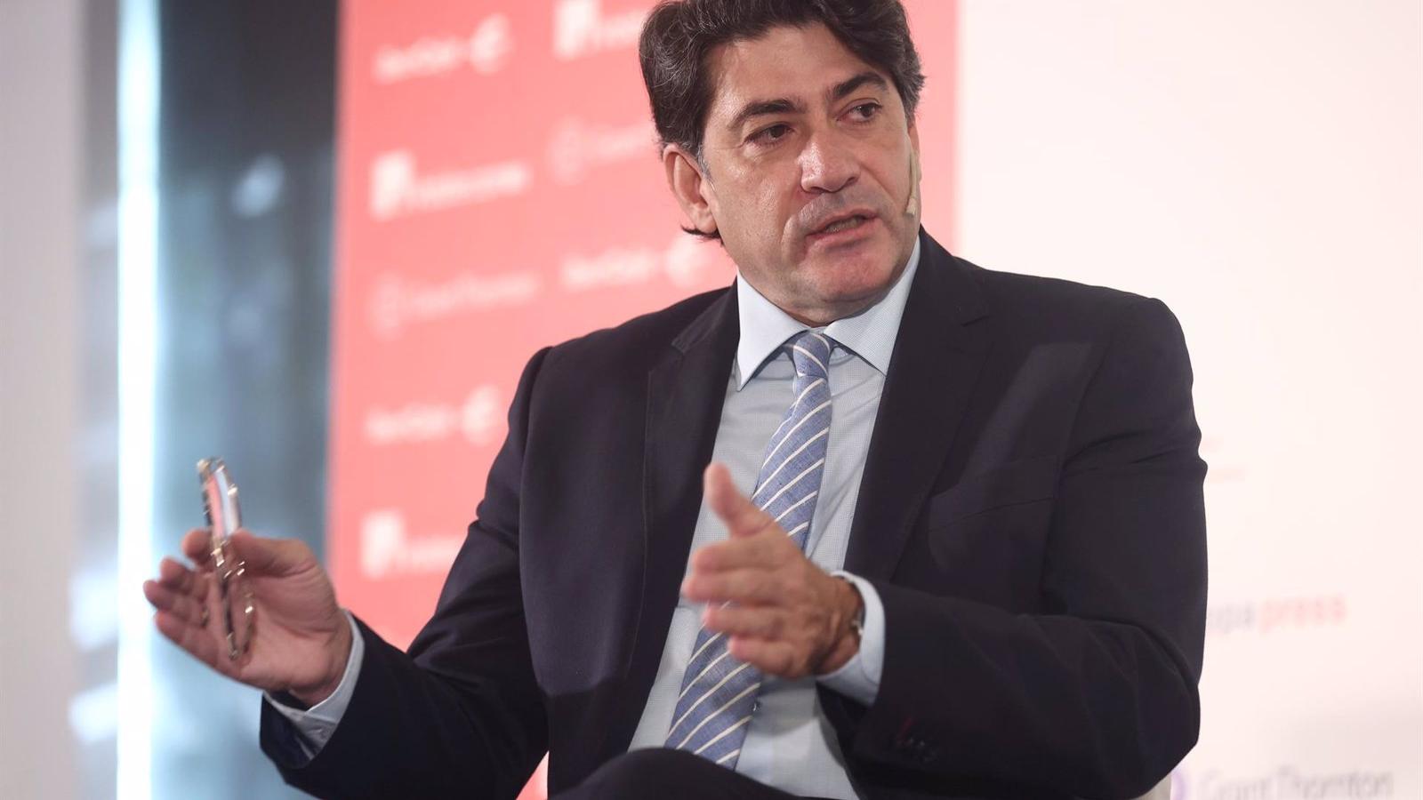 Pérez acusa al Gobierno de reducir en un 11% las inversiones en infraestructuras de la región en los PGE