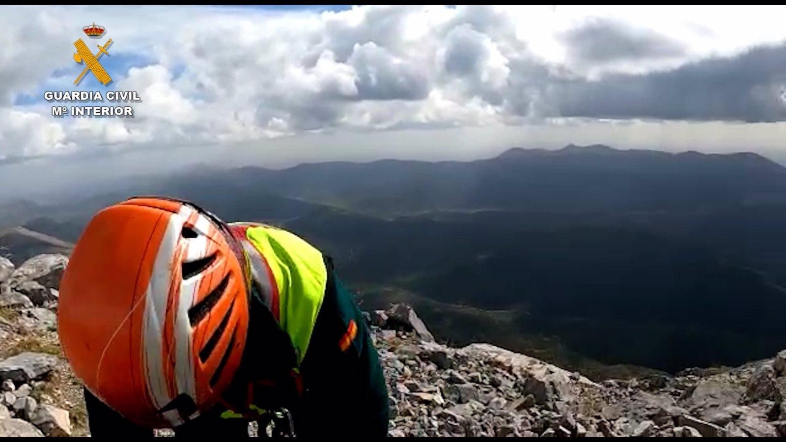 Rescatan en Palencia a un montañero de Madrid que se había quedado enriscado