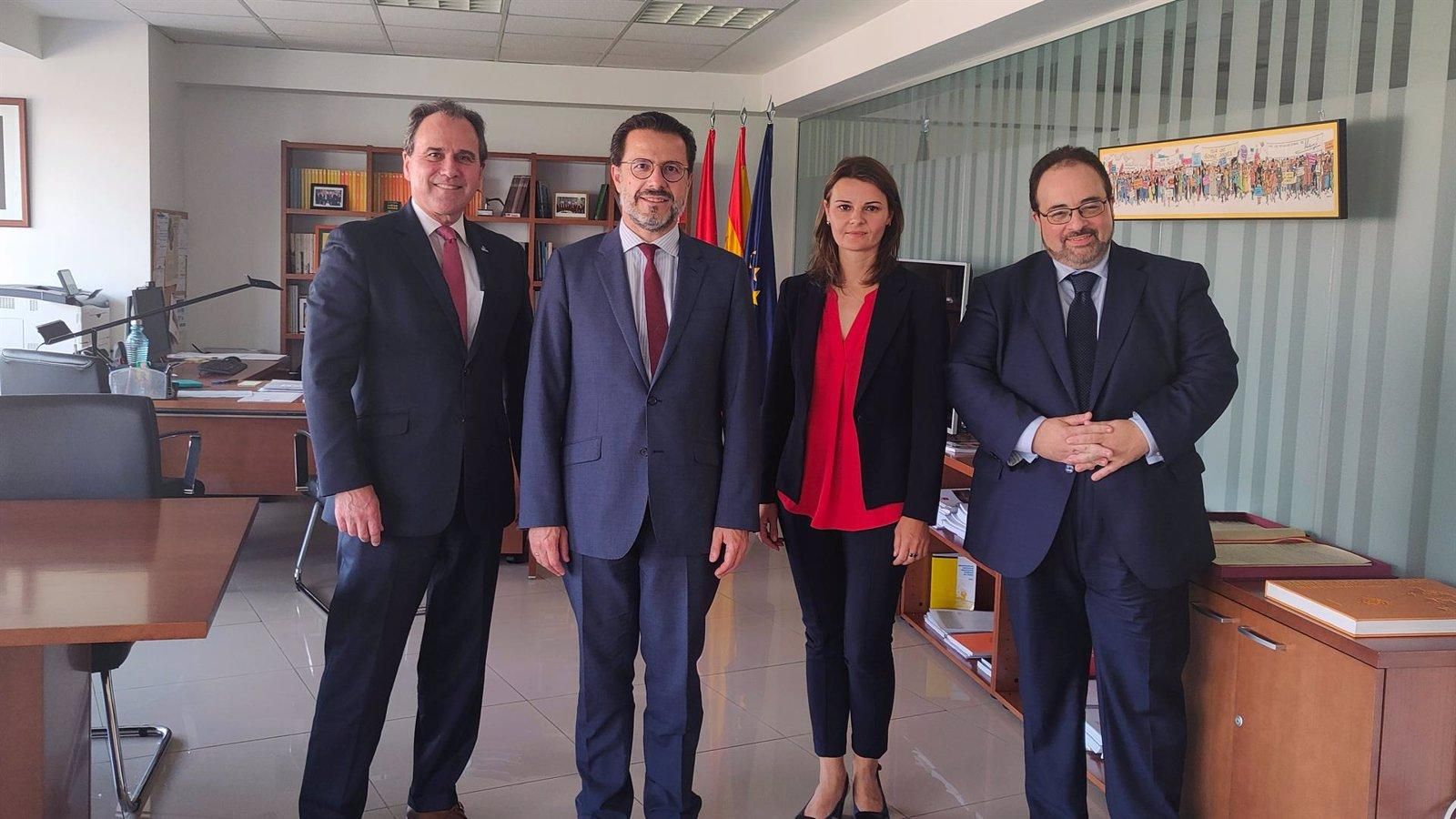 La Comunidad presenta su política tributaria y diferentes medidas para reducir impuestos a la Tax Foundation