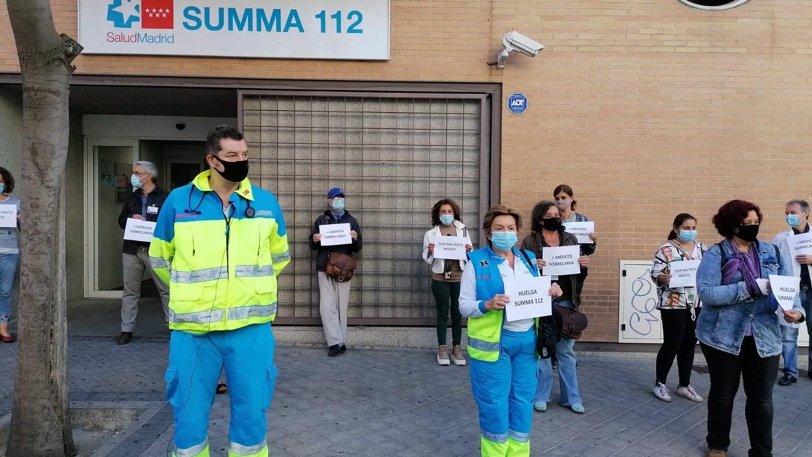 Los sindicatos anuncian movilizaciones sin descartar huelga tras no avanzar la negociación sobre las urgencias extrahospitalarias