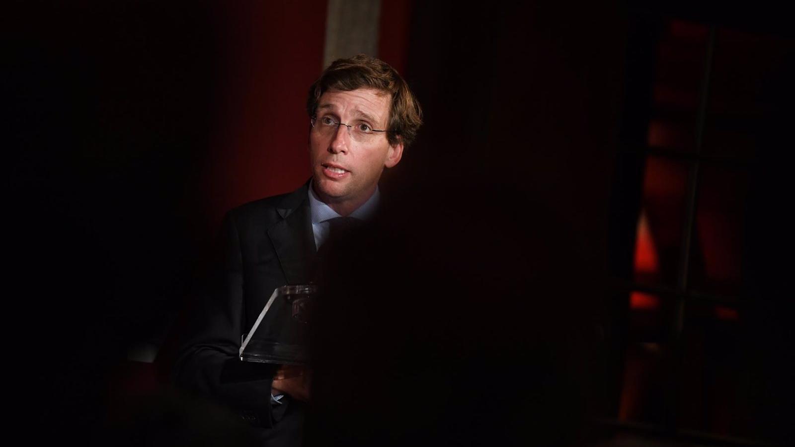 Mártínez-Almeida dice que las encuestas internas sitúan al PP "en el entorno de la mayoría absoluta" en la capital