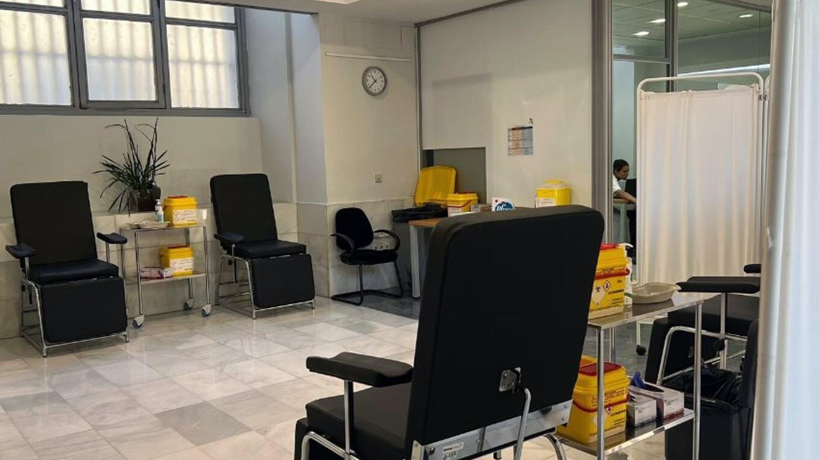 El Centro de Vacunación del ICOMEM inoculará la segunda dosis de refuerzo contra el Covid-19 y la vacuna de la gripe