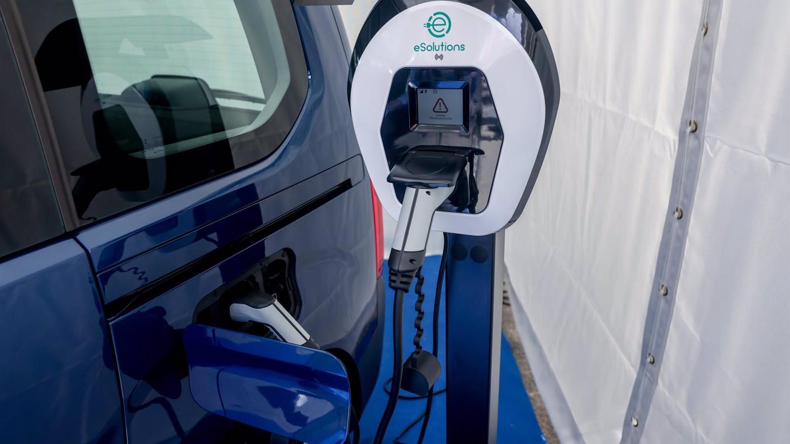 La ciudad de Madrid aumentará sus puntos de recarga eléctrica un 26% hasta los 353 en septiembre de 2023